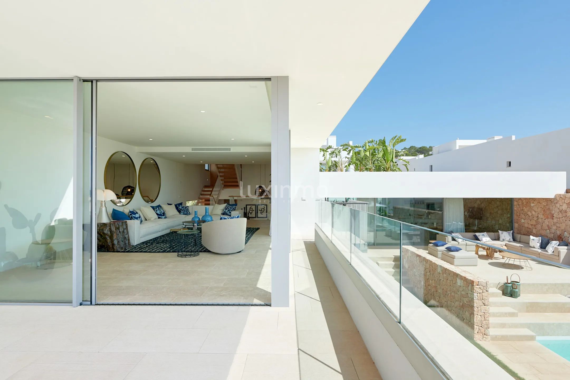 Nowo wybudowana willa w Cala Comte Ibiza — photo 29