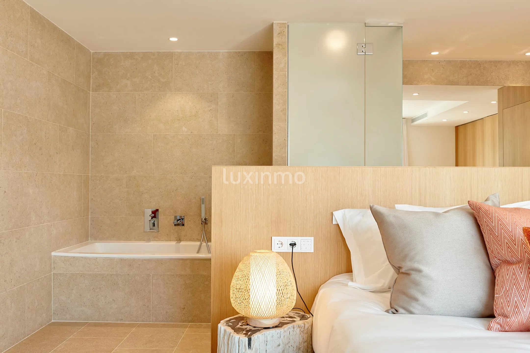 Nowo wybudowana willa w Cala Comte Ibiza — photo 35