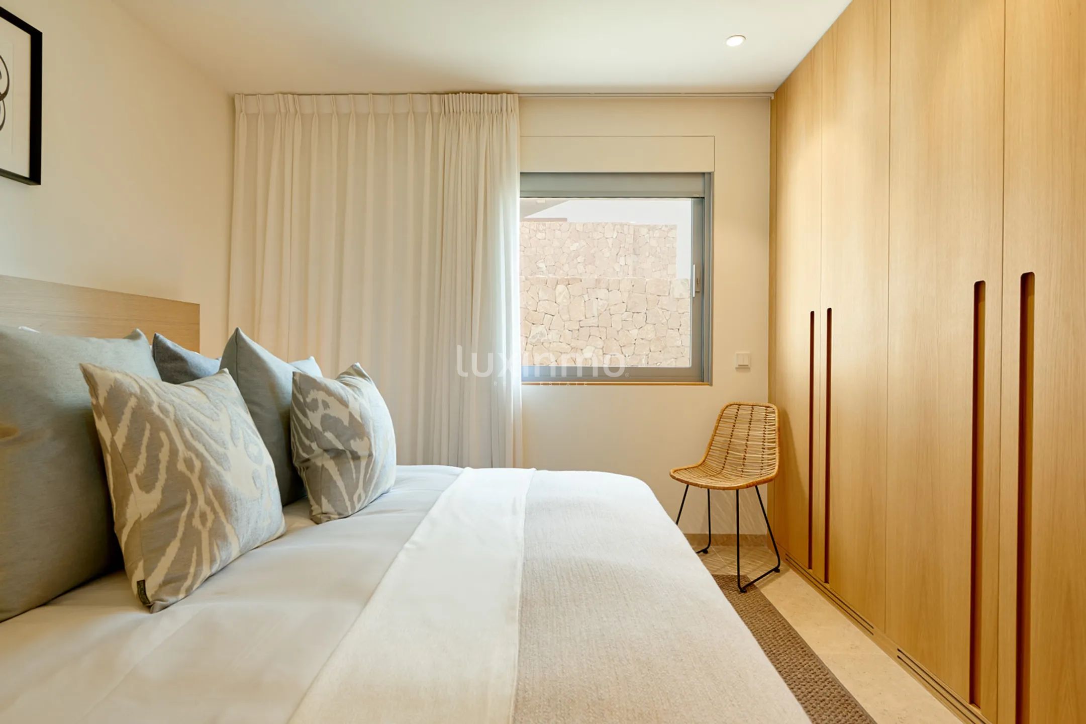 Nowo wybudowana willa w Cala Comte Ibiza — photo 44