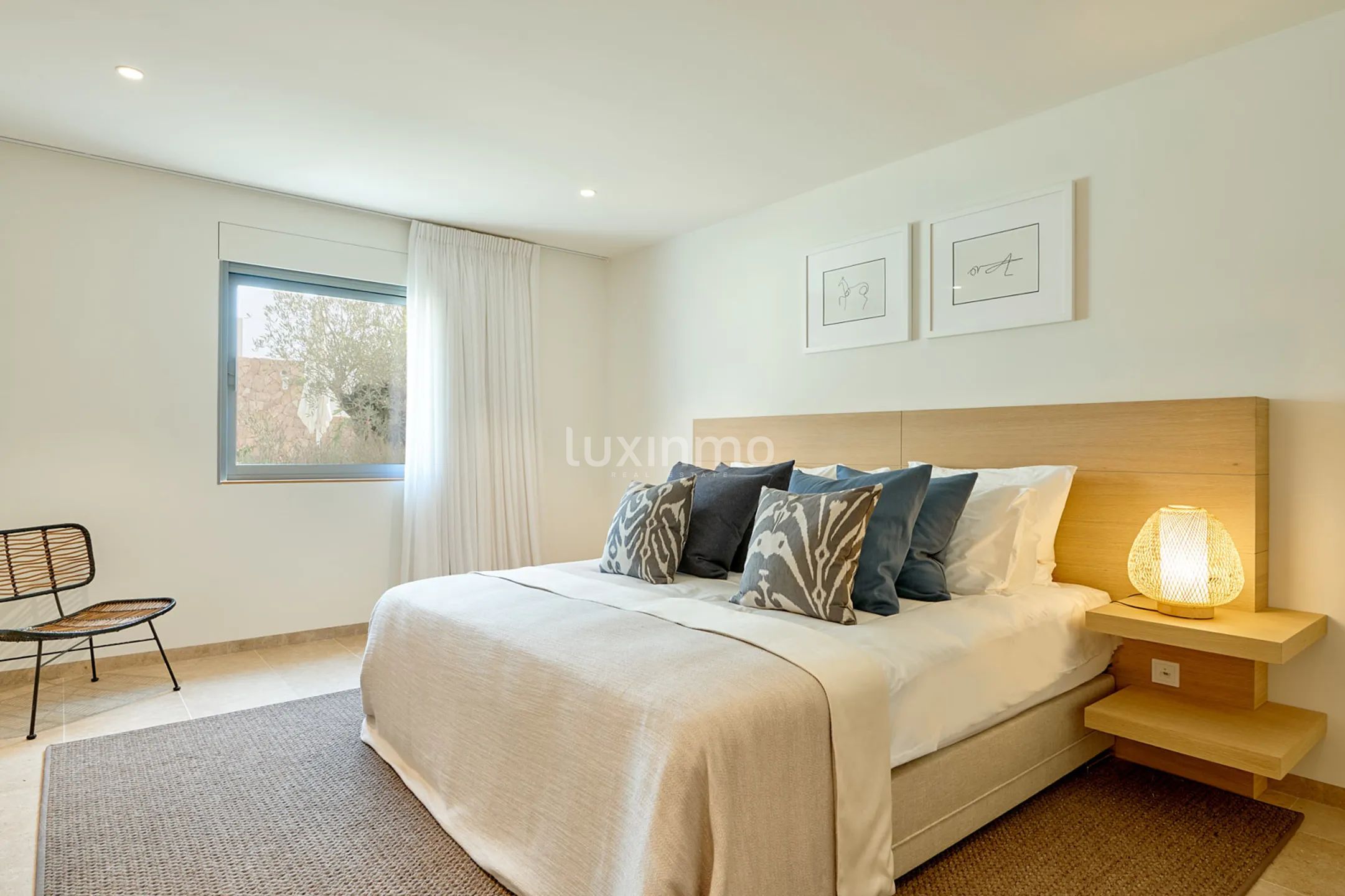 Nowo wybudowana willa w Cala Comte Ibiza — photo 55