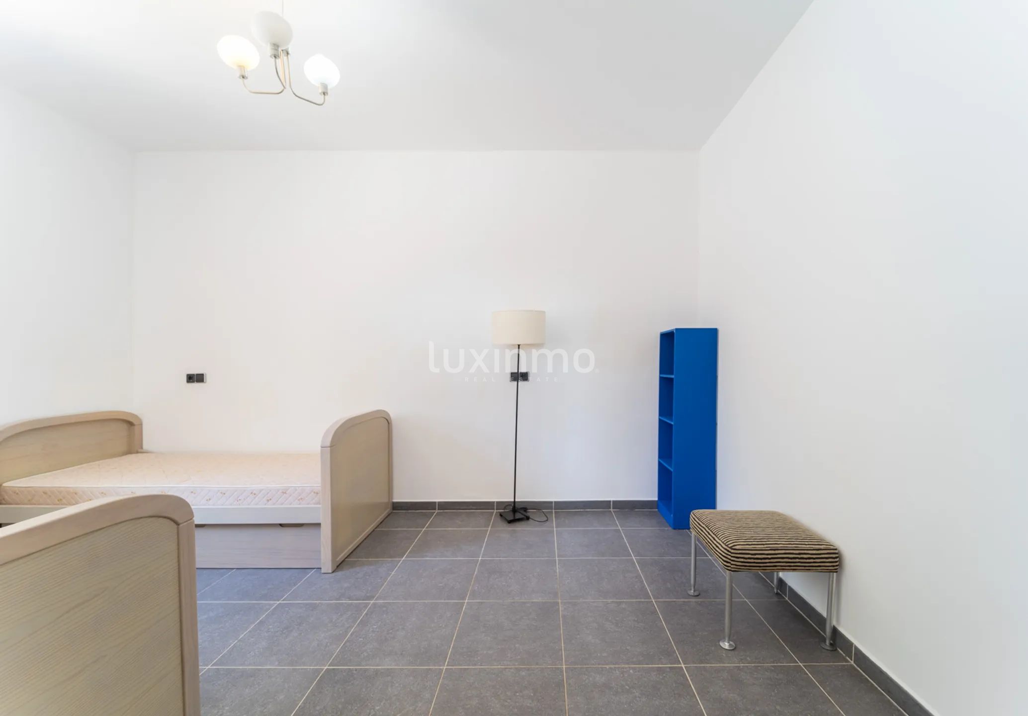 Villa with sea views and a large garden in Altea — photo 30