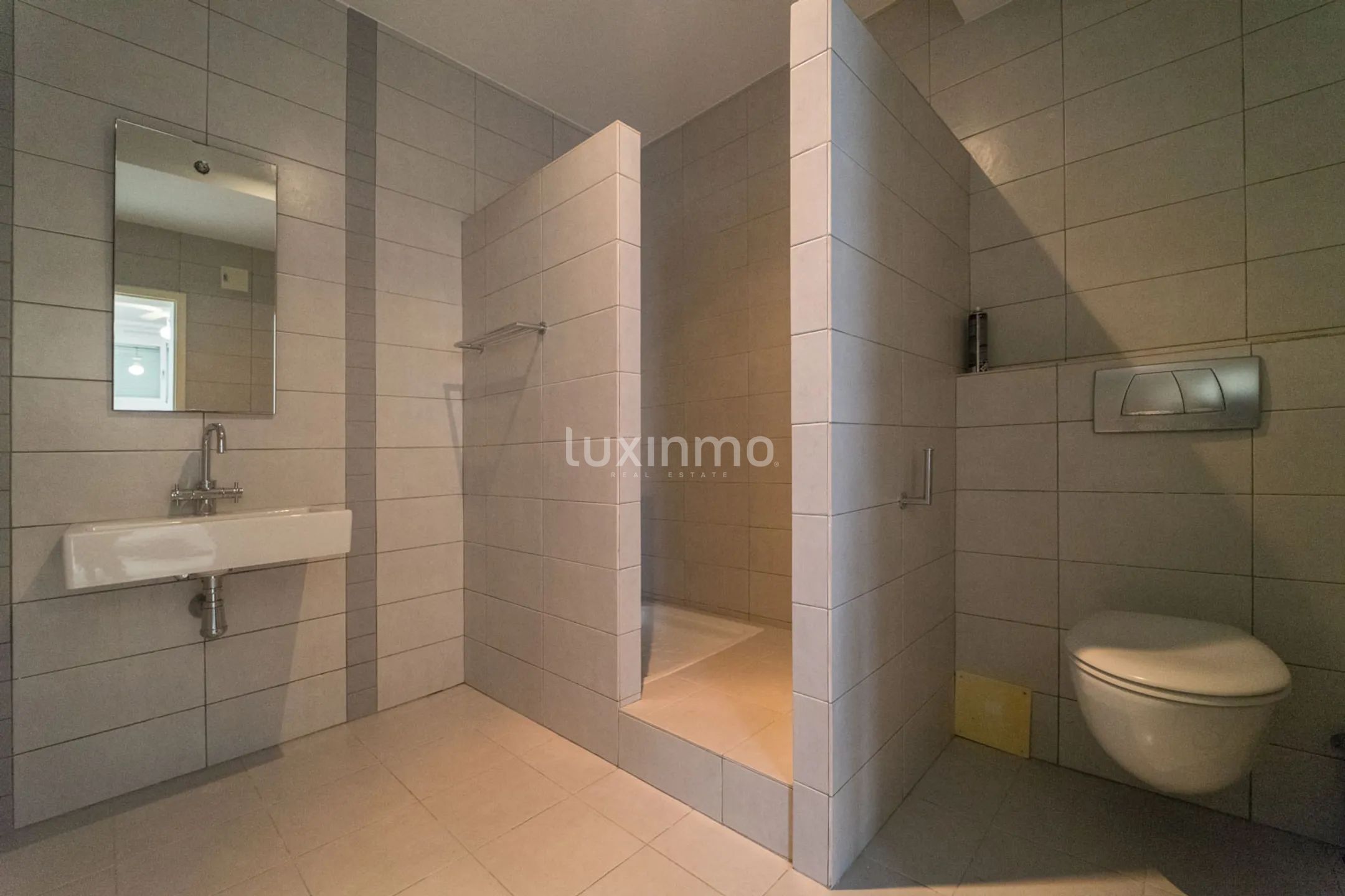 For rent Villa with sea views and a large garden in Altea — photo 42