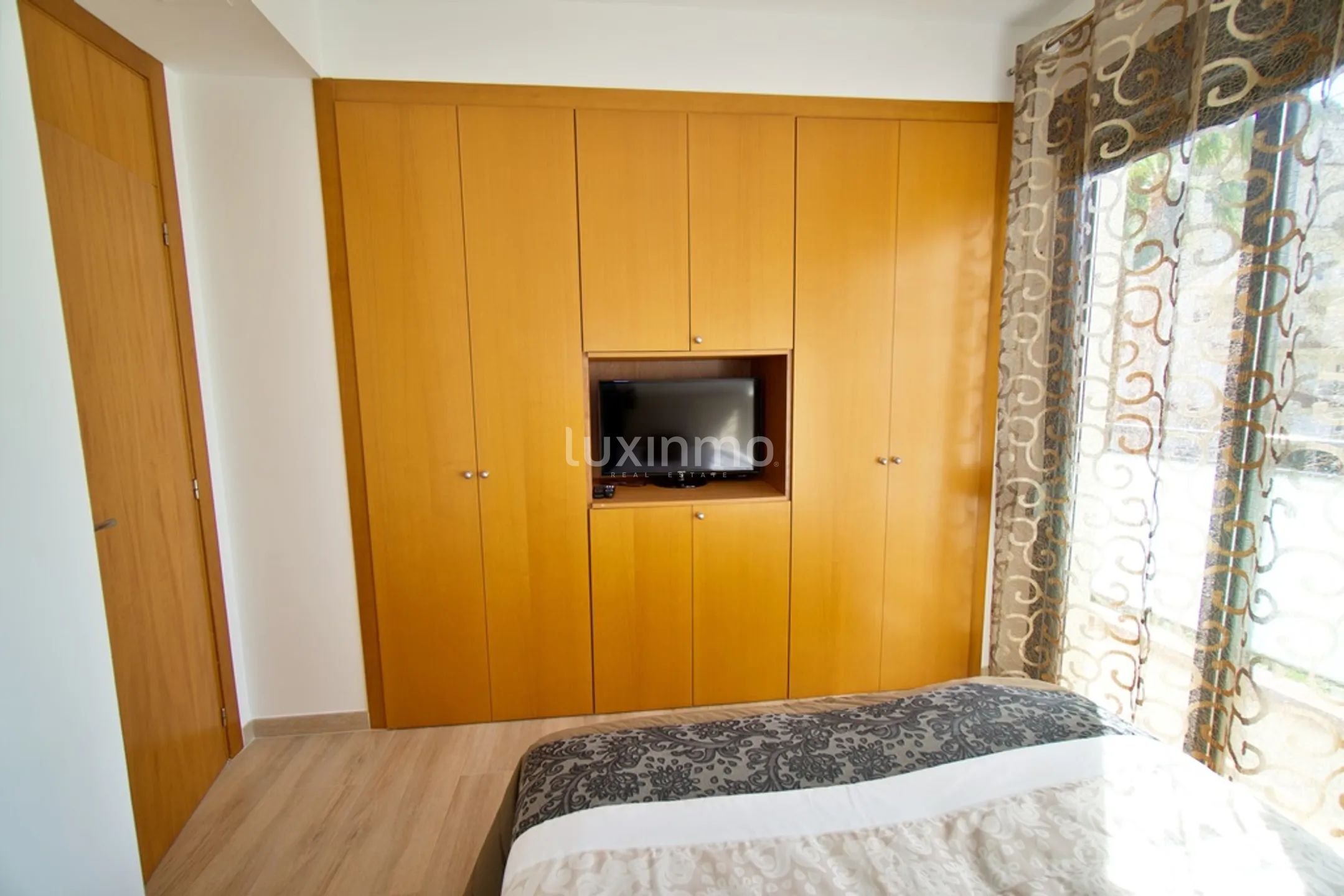 Townhouse with solarium and views in Mascarat Altea — photo 13