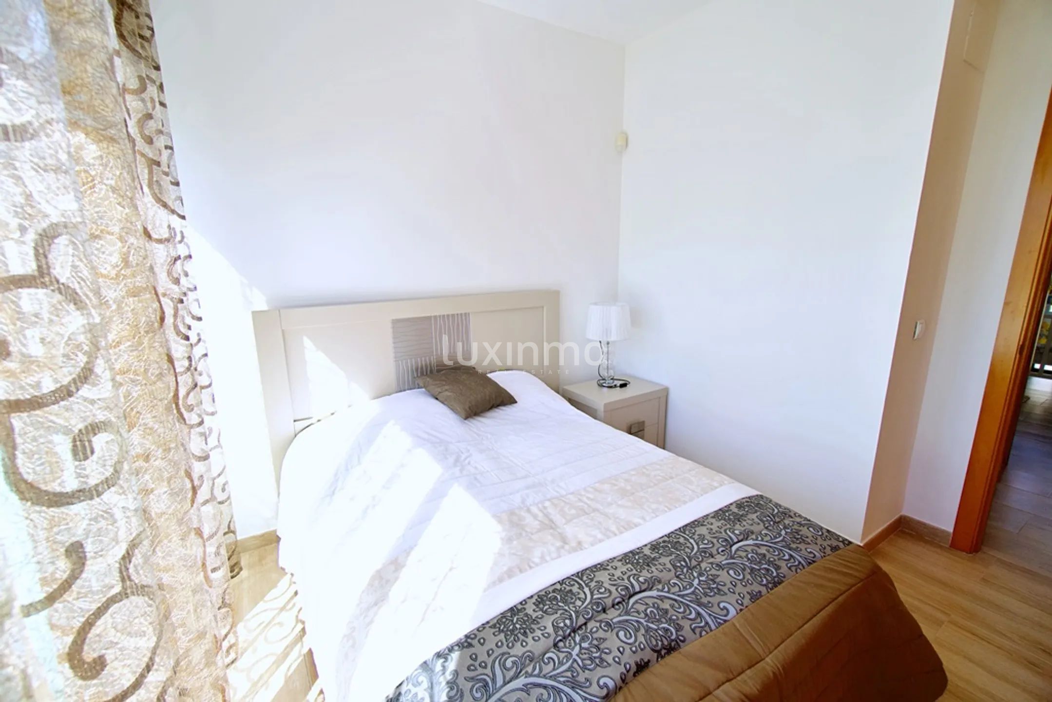 Townhouse with solarium and views in Mascarat Altea — photo 14