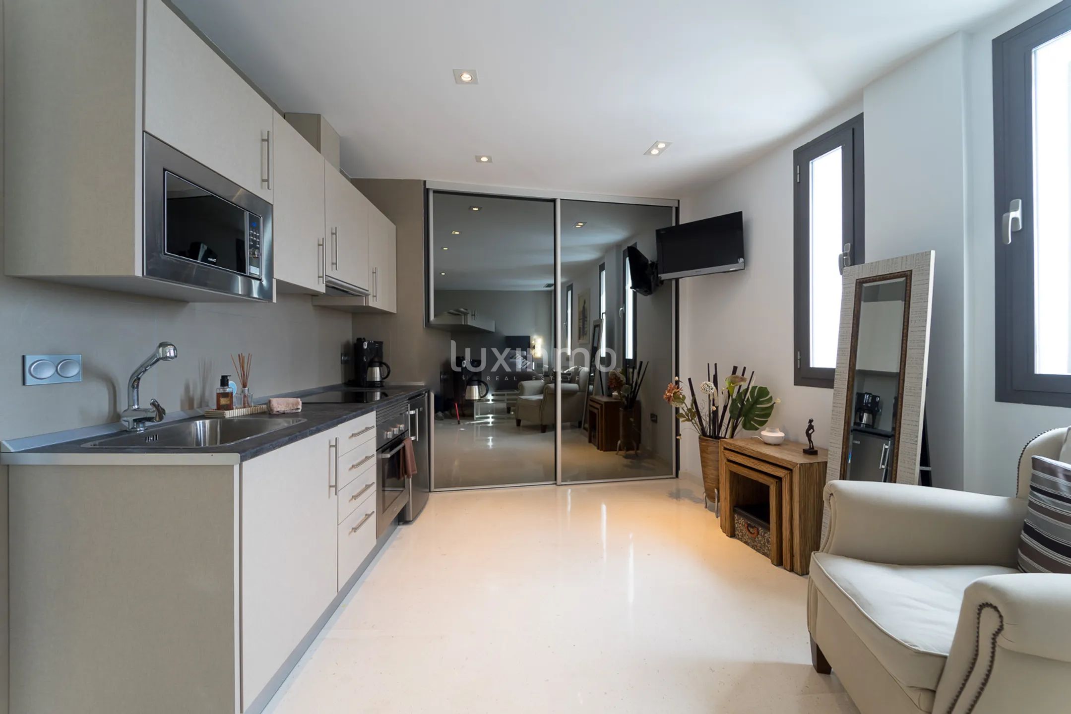 Exklusiv villa i modern stil i eliturbanisering med havsutsikt — photo 62