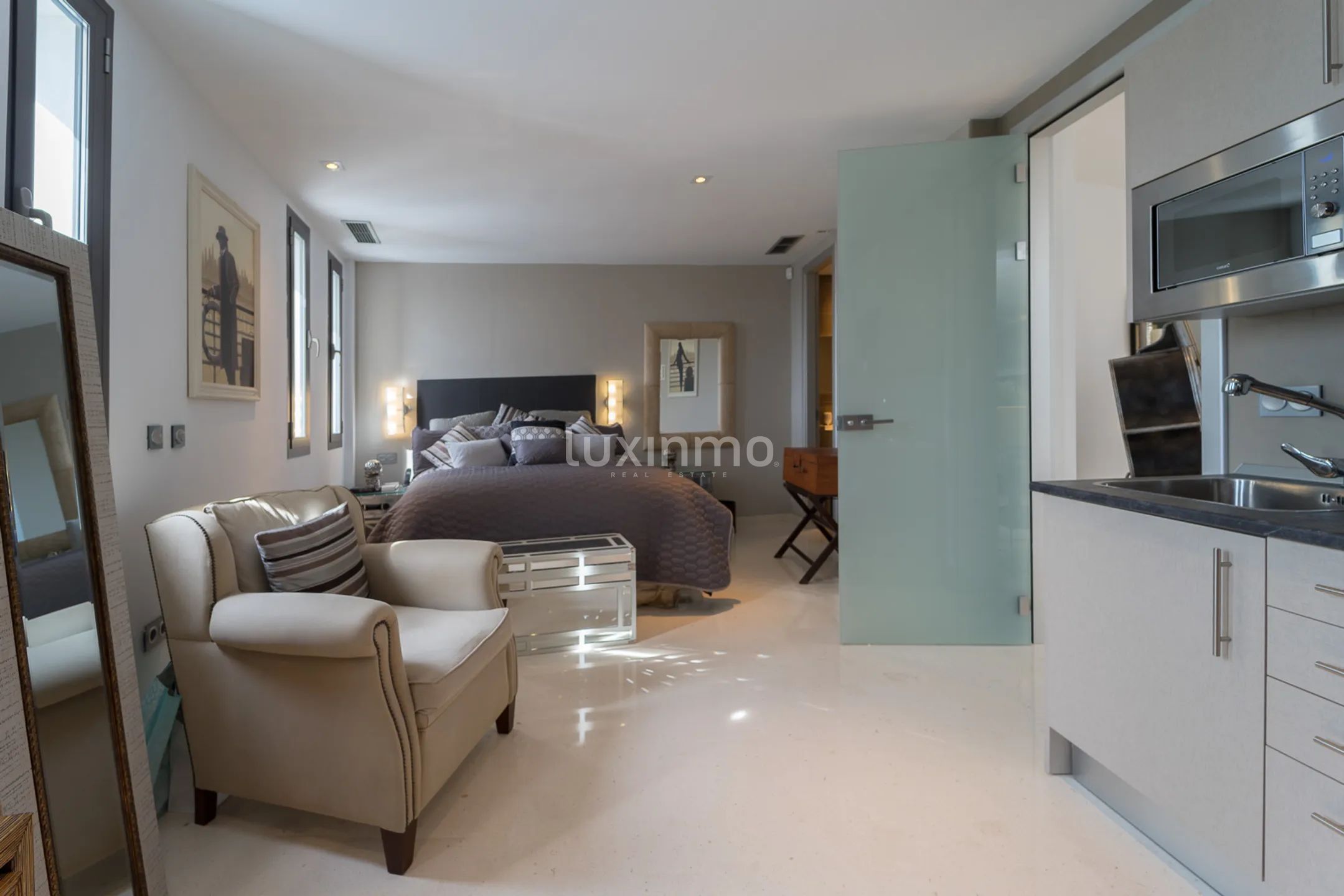 Exklusiv villa i modern stil i eliturbanisering med havsutsikt — photo 63