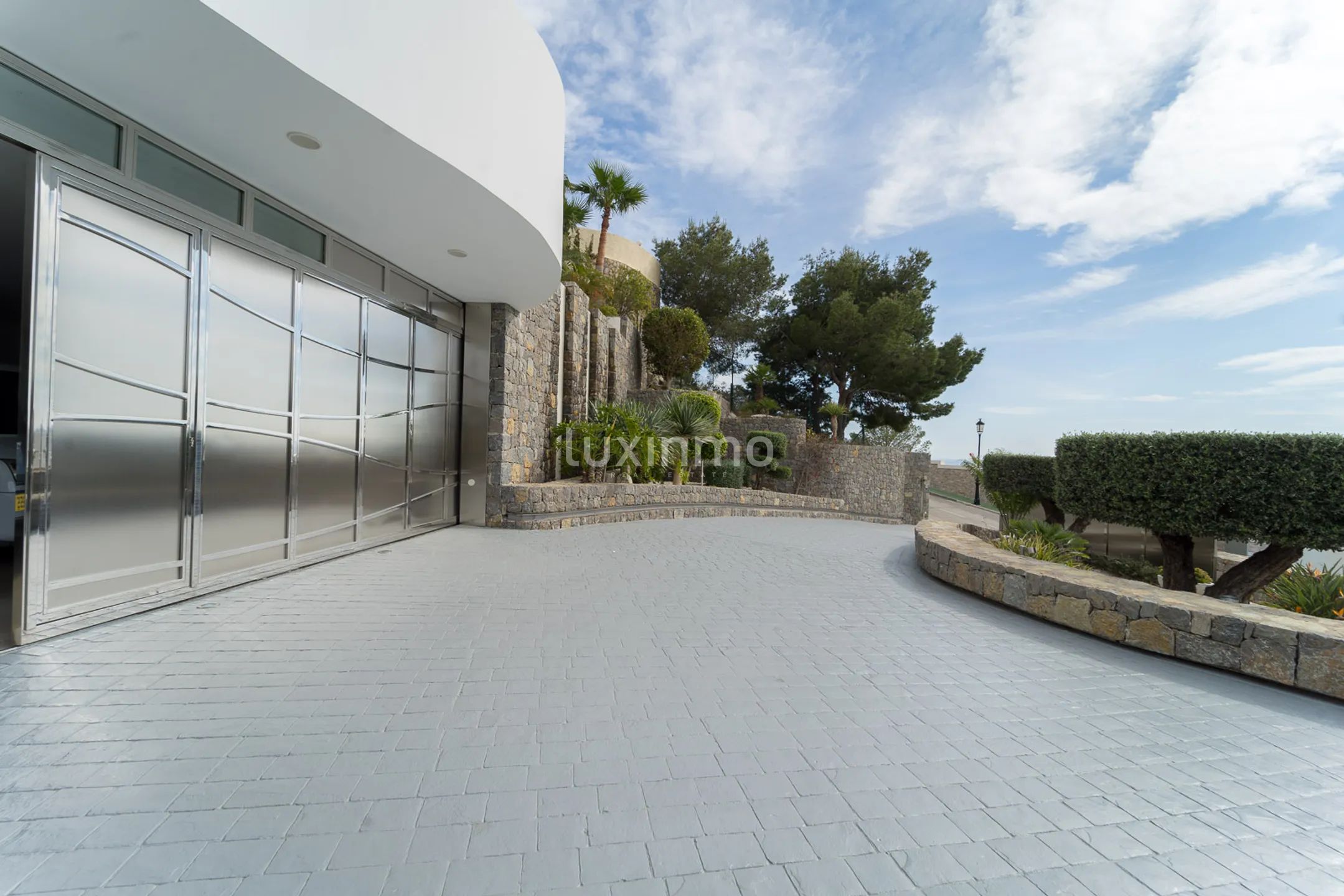 Exklusiv villa i modern stil i eliturbanisering med havsutsikt — photo 72