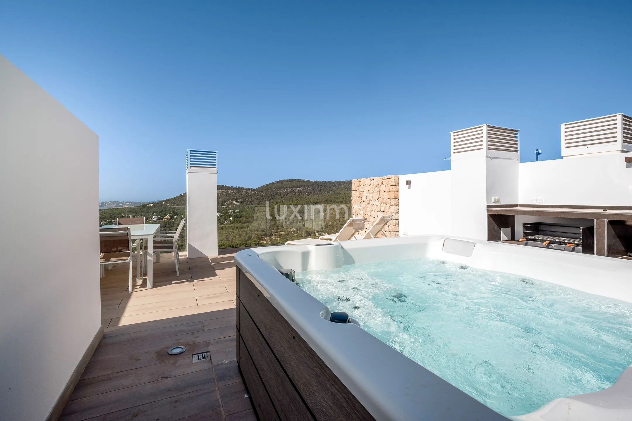 Toppleilighet i to etasjer med havutsikt til salgs i Cala Vadella — photo 27