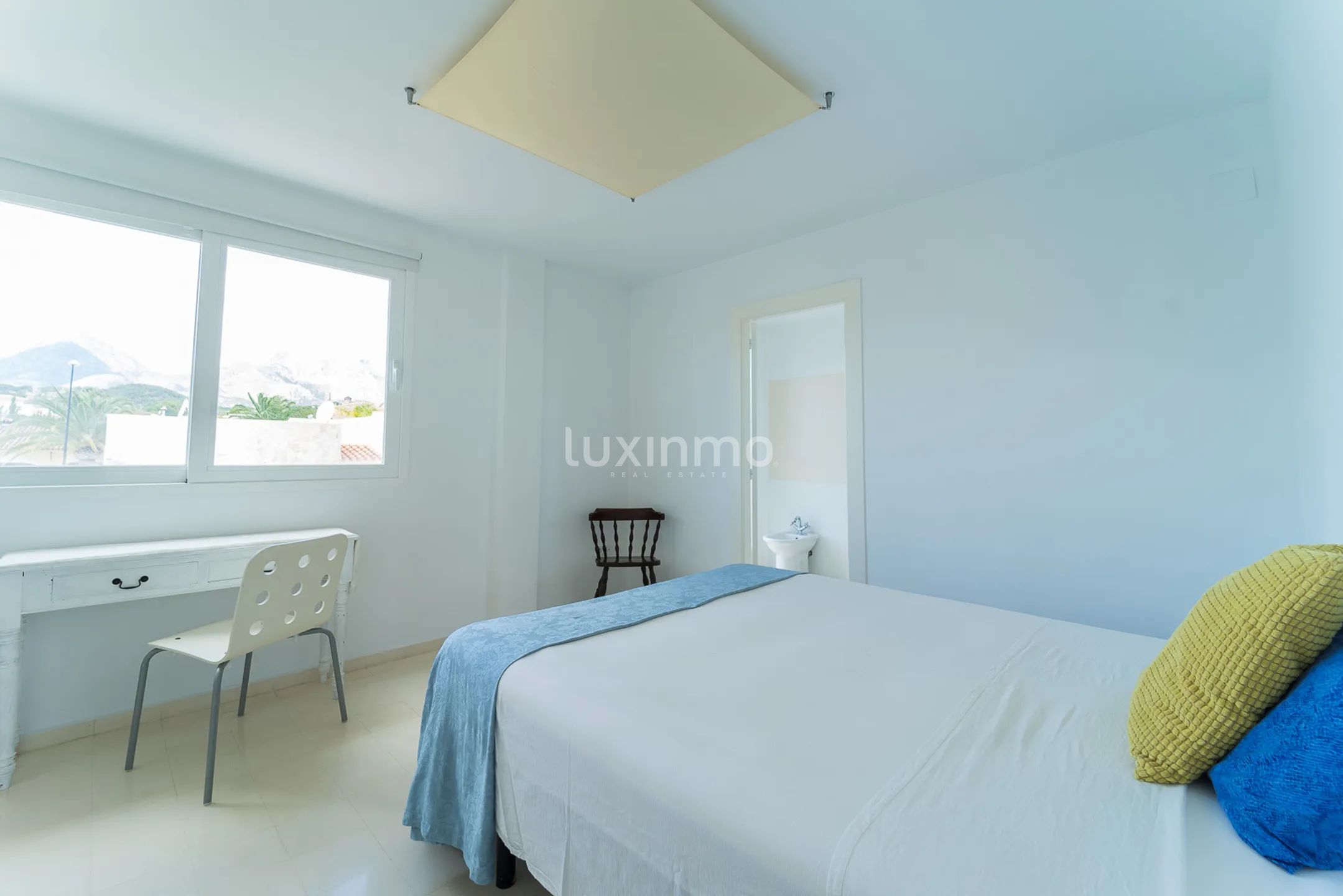 Villa att hyra i La Nucia med pool och trädgård — photo 22