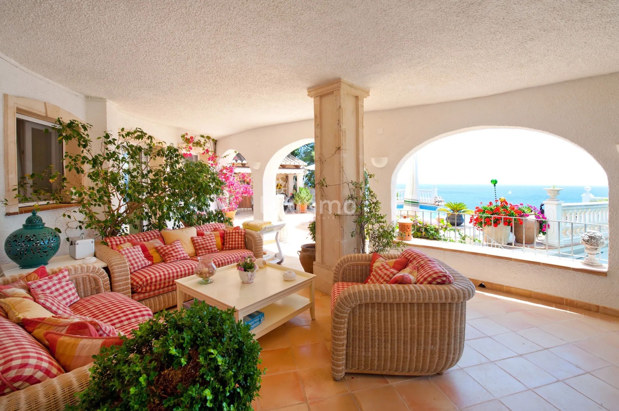 Villa for sale in Cala Ambolo Javea with access to the beach — photo 30