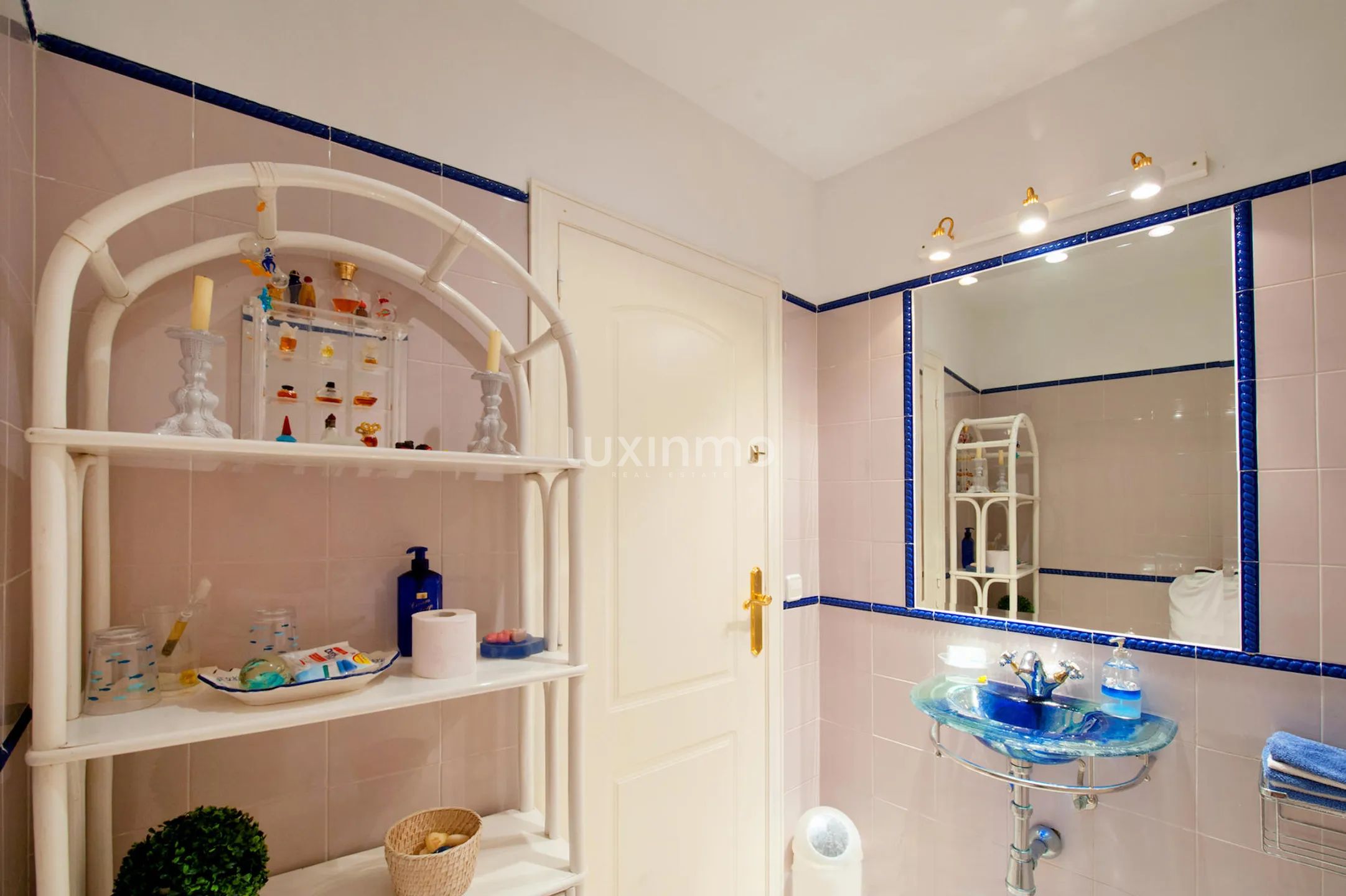 Villa for sale in Cala Ambolo Javea with access to the beach — photo 41