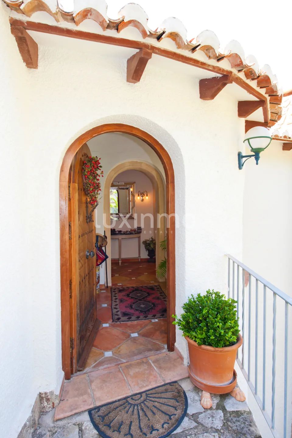 Villa for sale in Cala Ambolo Javea with access to the beach — photo 46