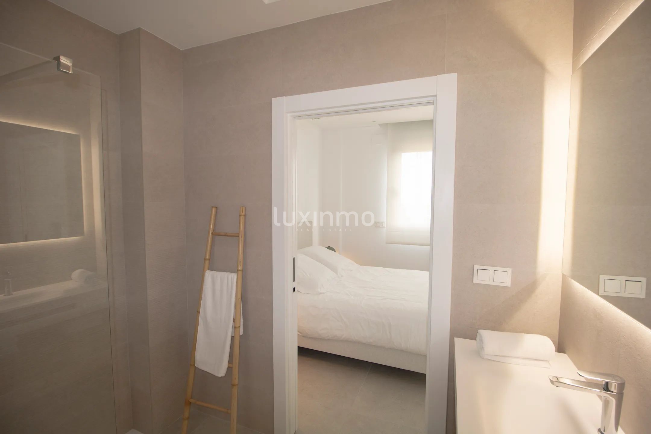 Villa moderne de grand confort avec vue sur la mer à Finestrat — photo 21