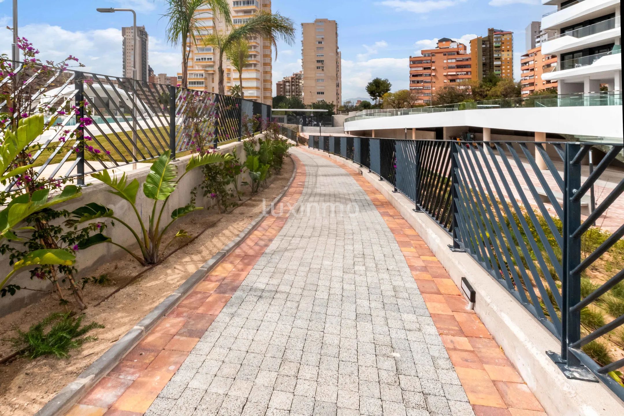 Flats For Sale Playa Poniente — photo 30