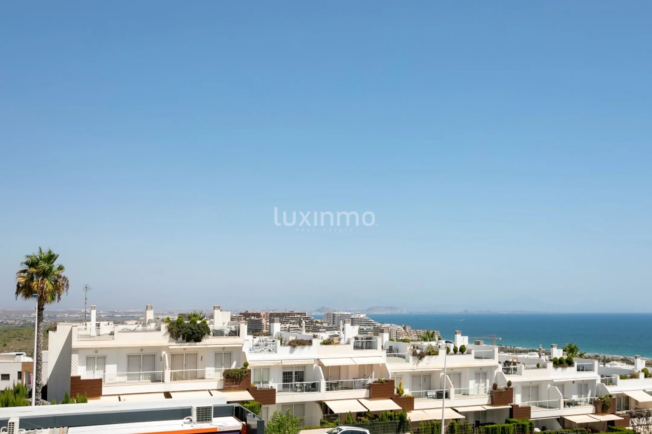 3 Bed Apartment in Gran Alacant — photo 1