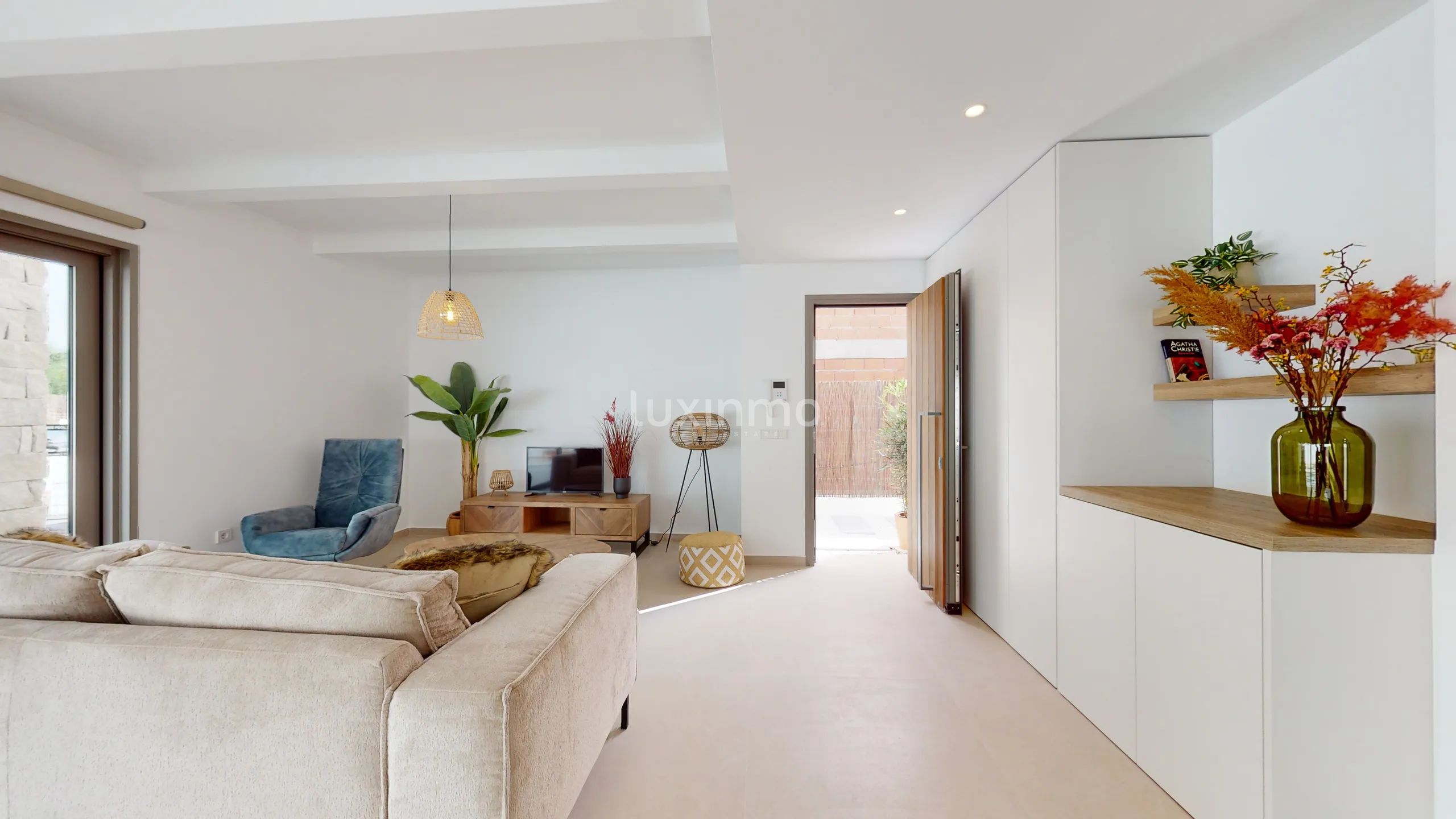 Stunning Ibiza Style New Build Villa in San Miguel de Salinas — photo 5