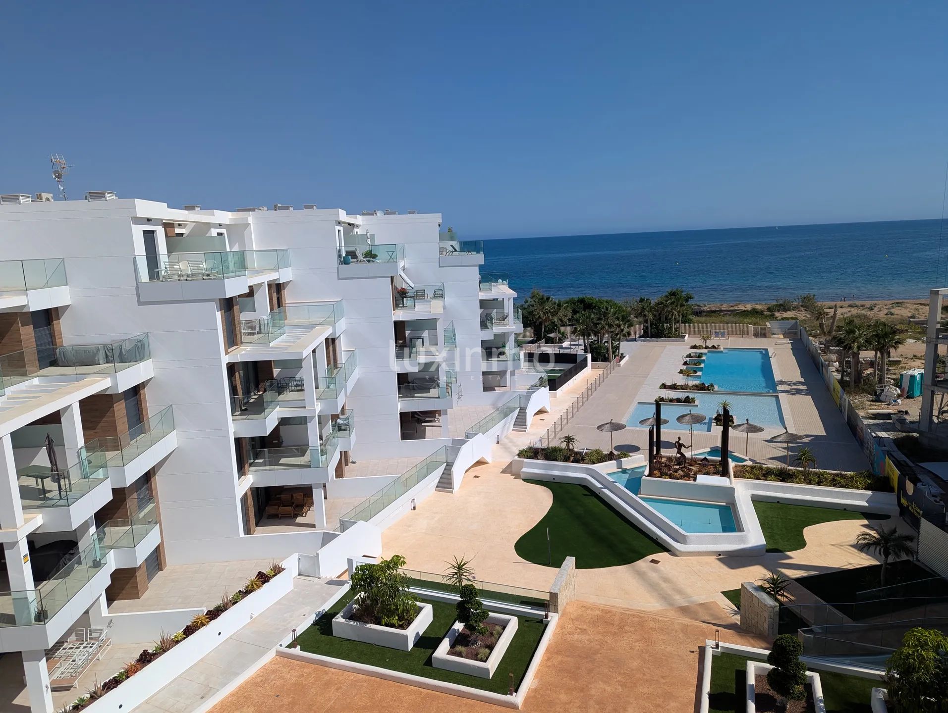 Modern Apartment in Les Marines-Deveses — photo 9