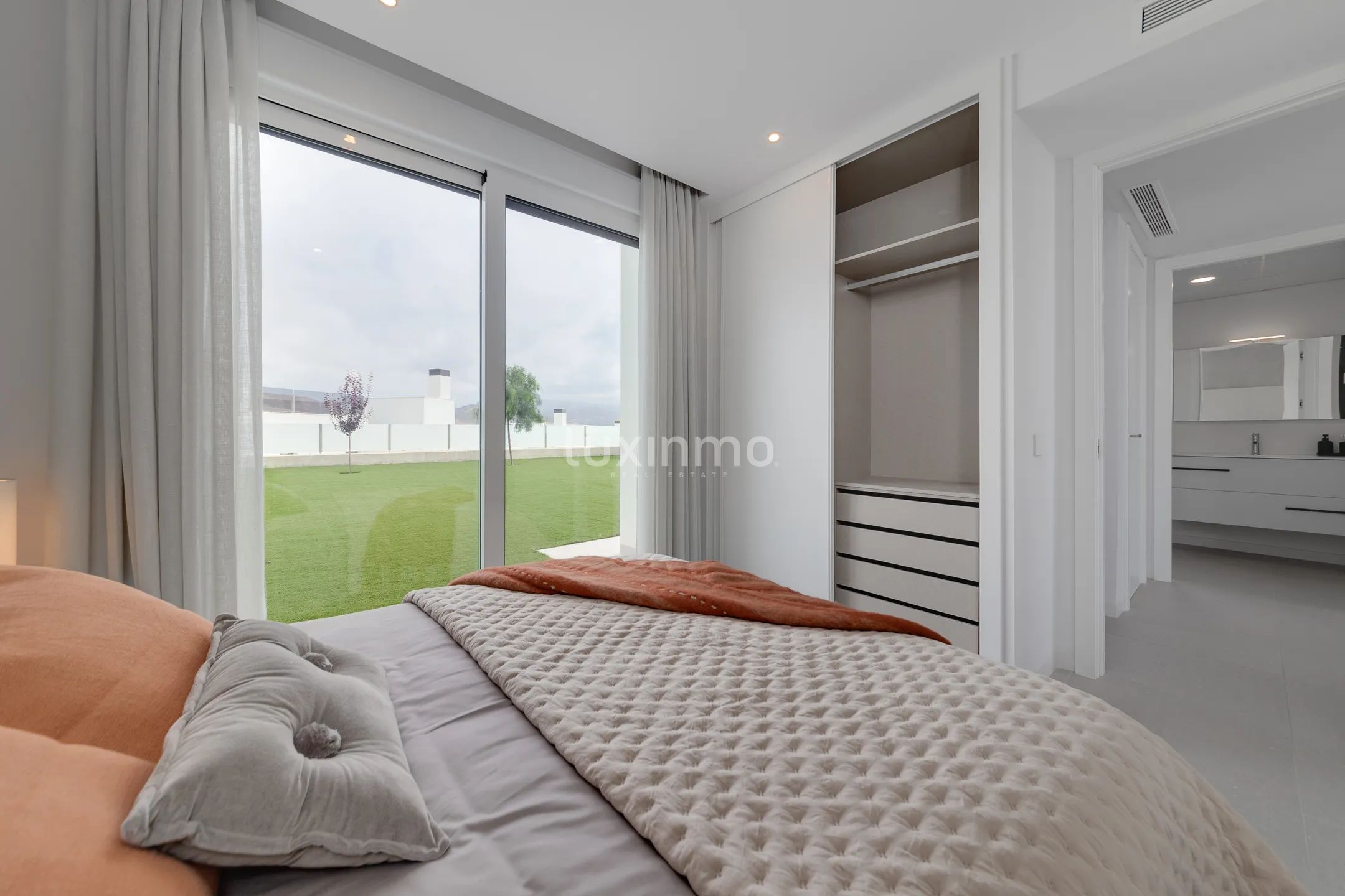Modern Villa in Mutxamel — photo 31