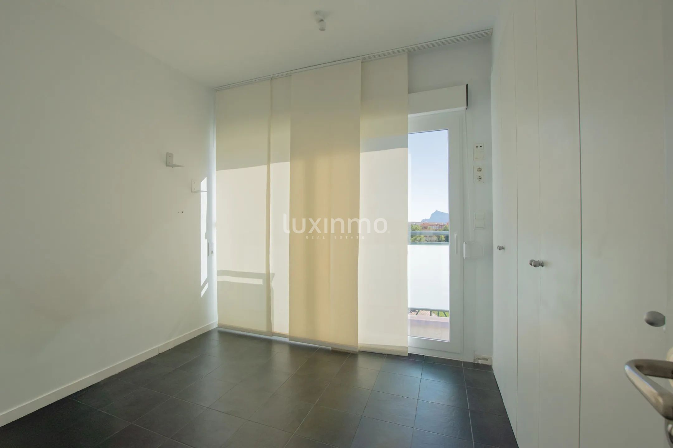 Terraced house for long term rent in Mascarat — photo 19