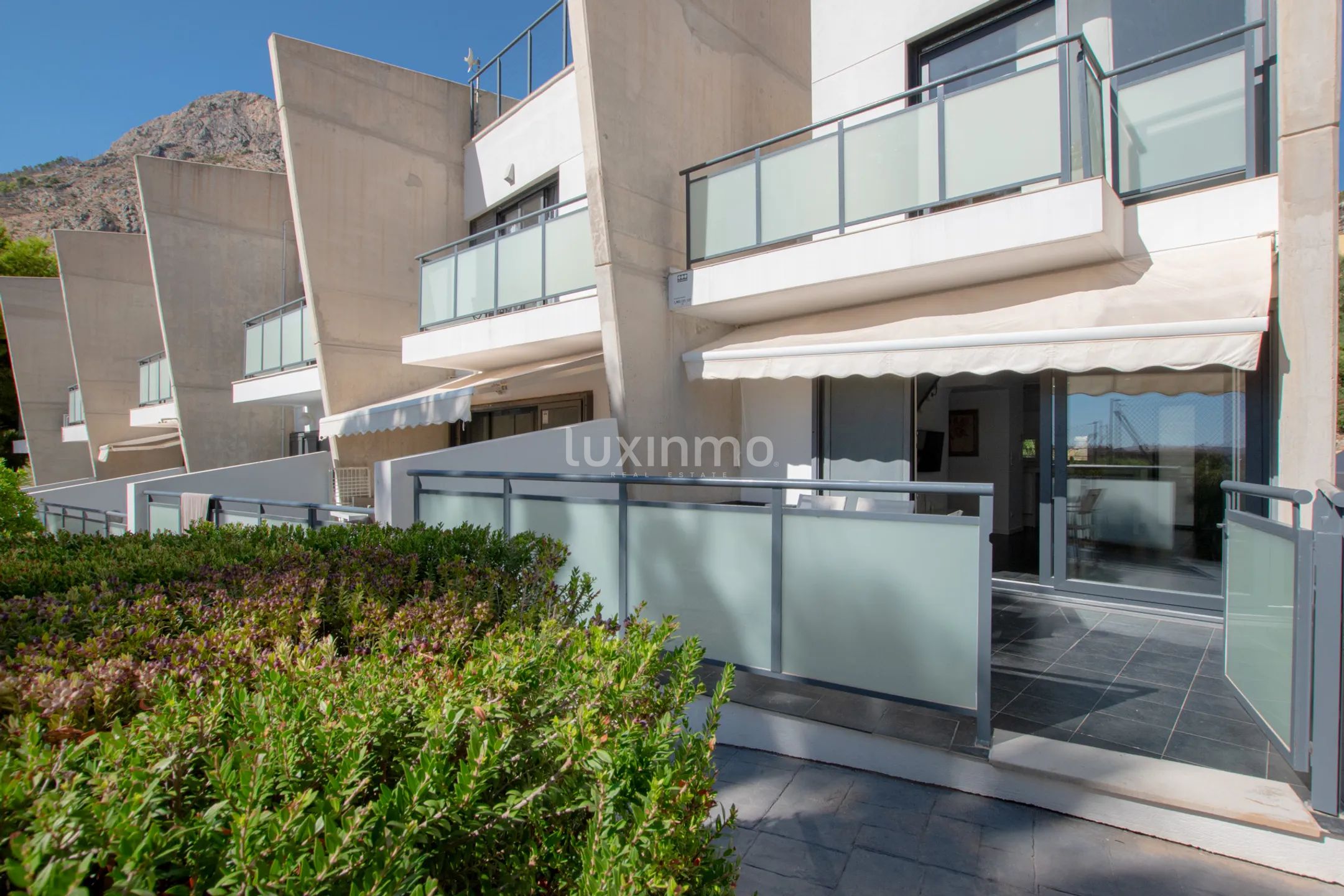 Terraced house for long term rent in Mascarat — photo 3