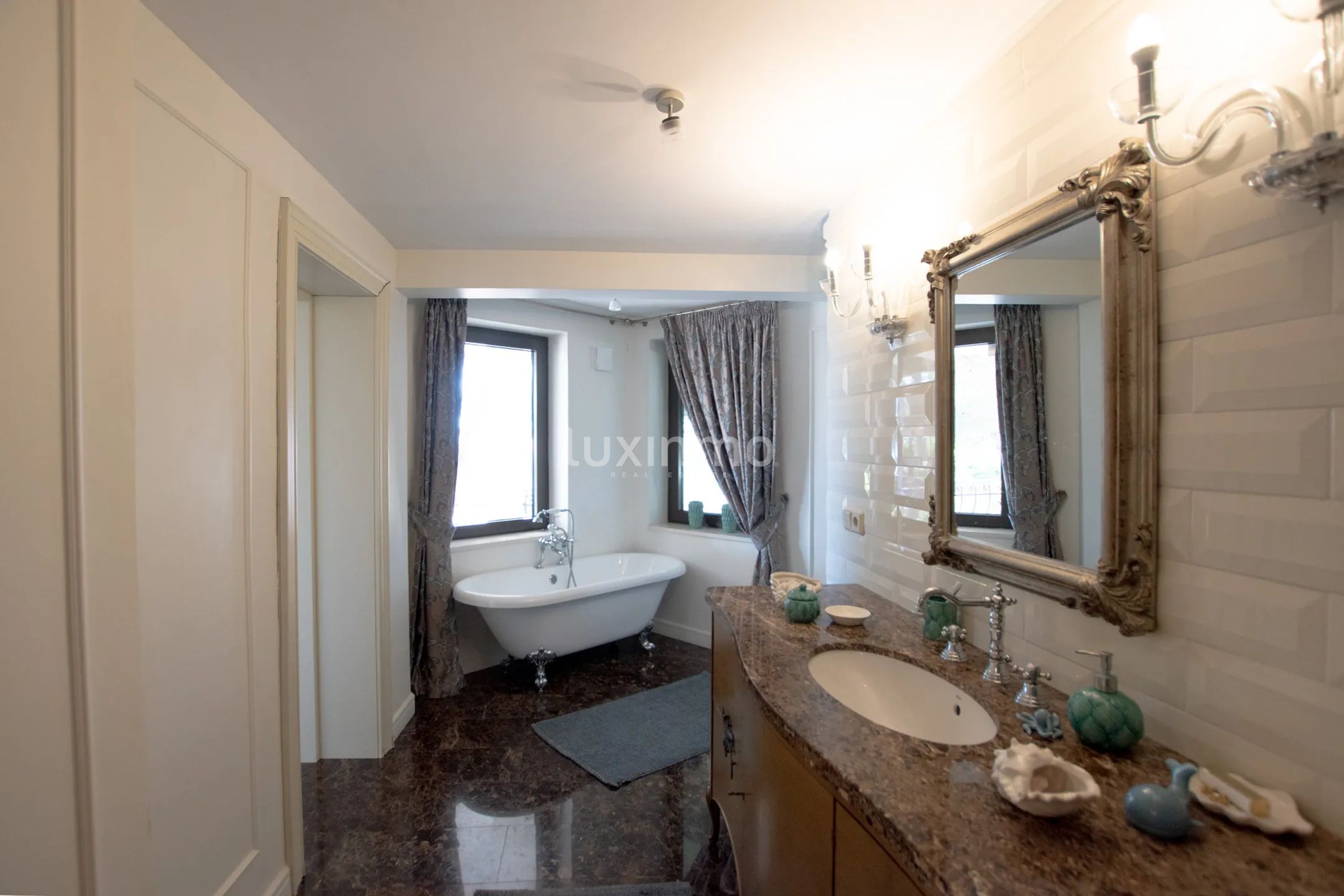 Villa for long term rent in Moraira — photo 23