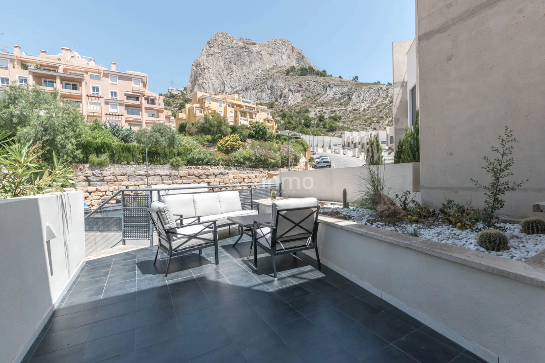 Townhouse for long term rental with panoramic views in Mascarat — photo 2