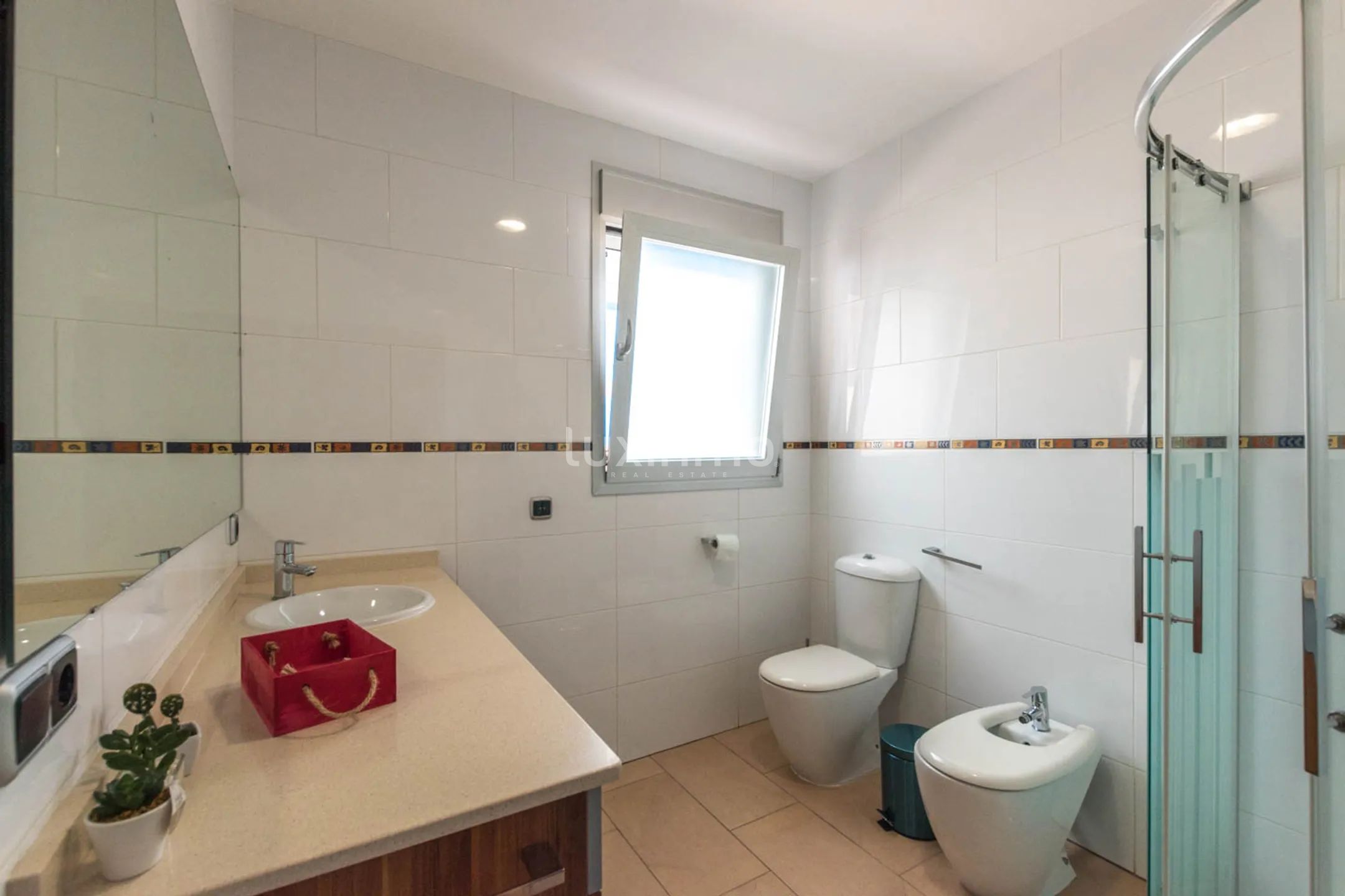 Chalet en primera línea de playa en alquiler en Calpe — photo 19