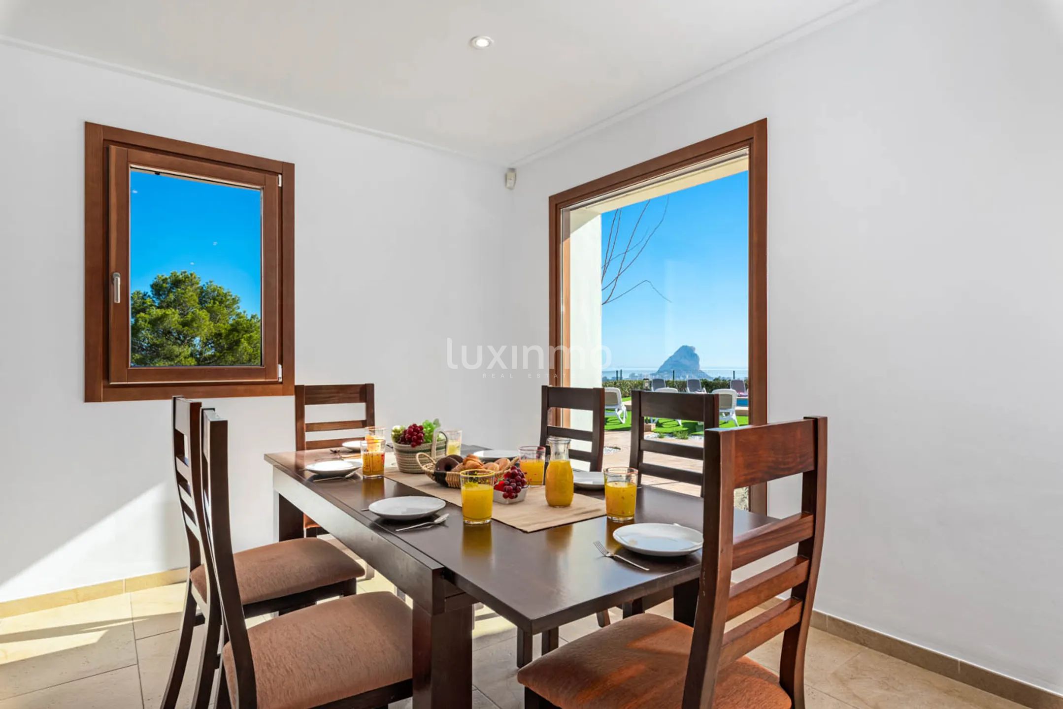 Eksepsjonell Villa med privat basseng ligger i Calpe — photo 16