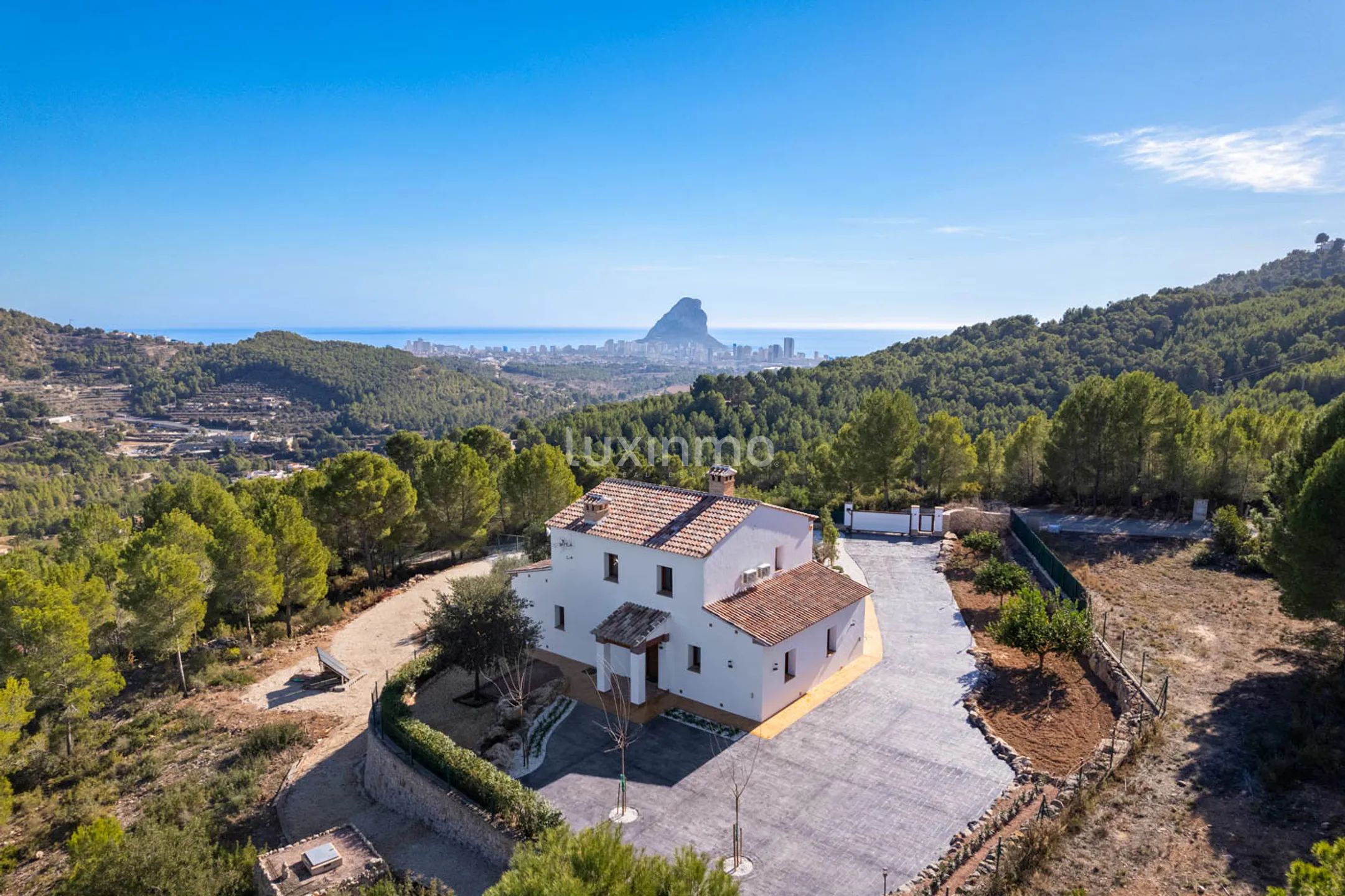 Eksepsjonell Villa med privat basseng ligger i Calpe — photo 33