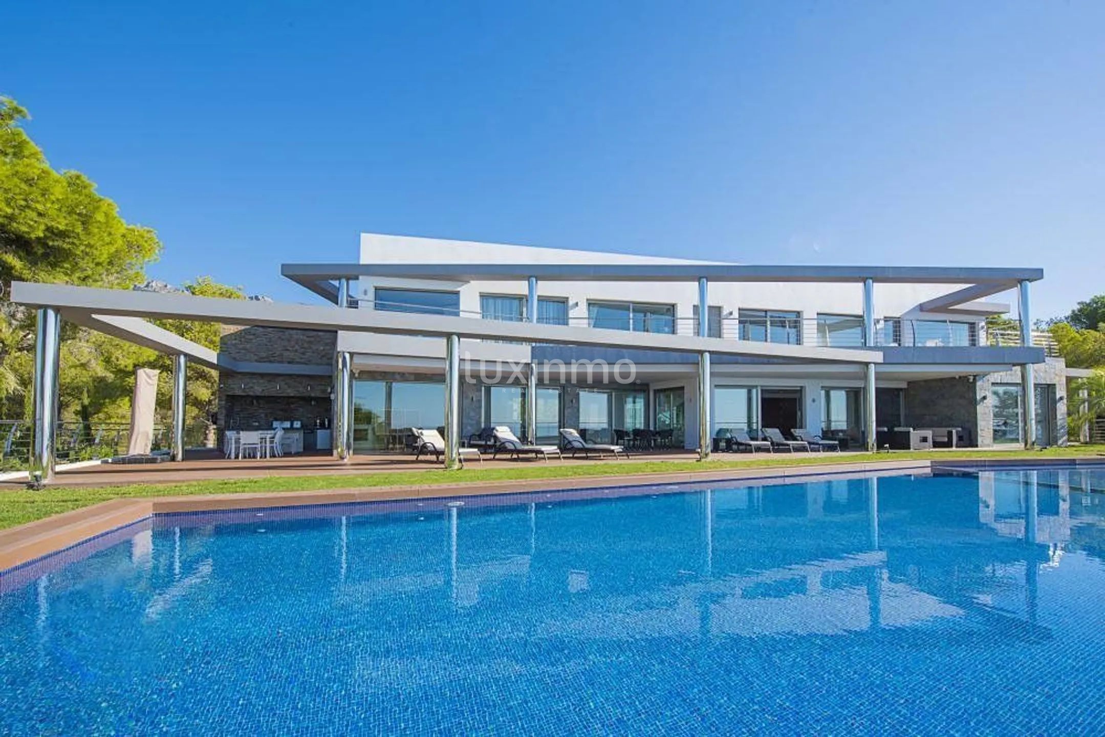 Fascinating luxury villa facing the sea for sale in Altea — photo 3
