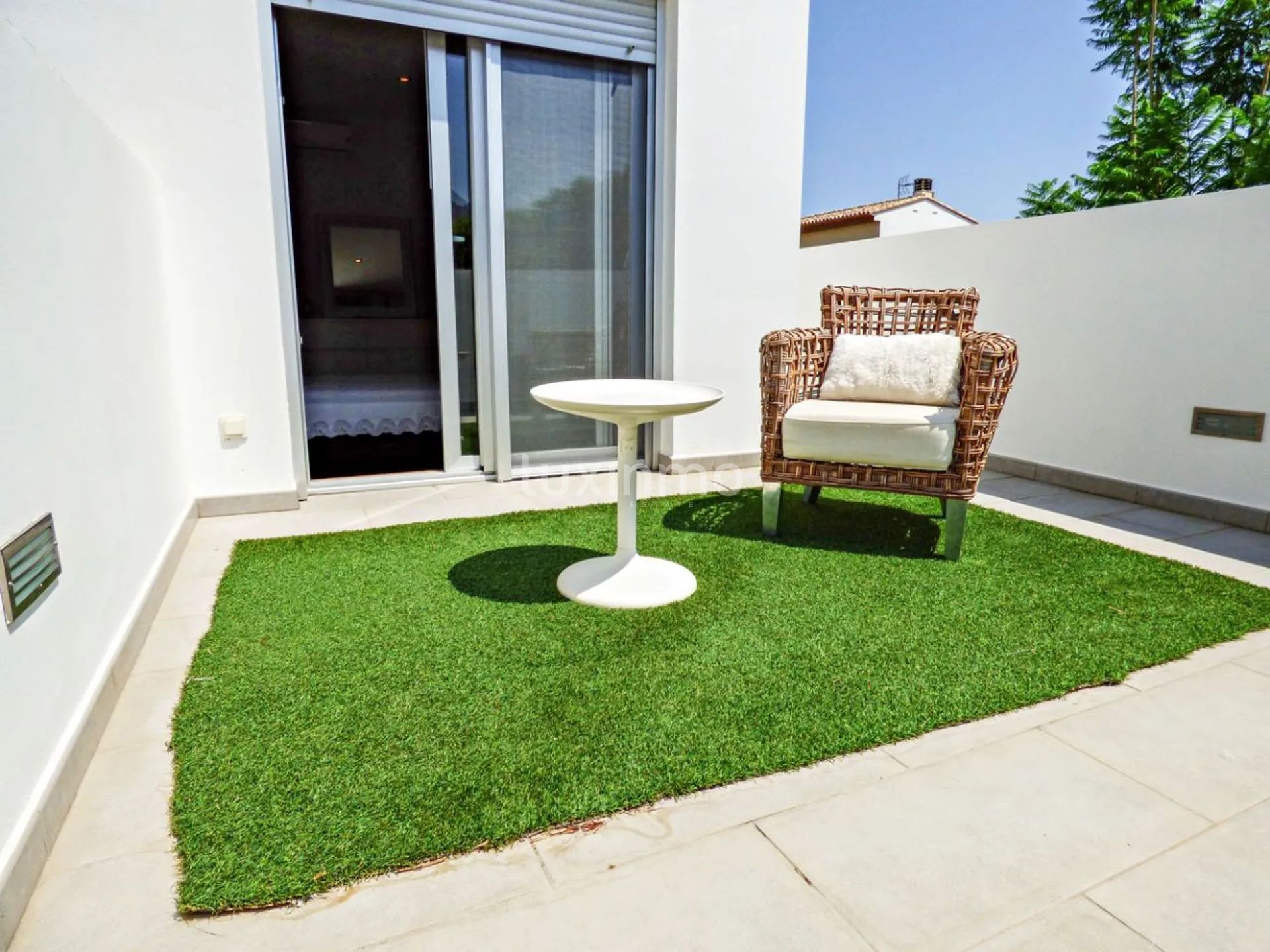 Contemporary villa with private garage for sale in Pego — photo 13