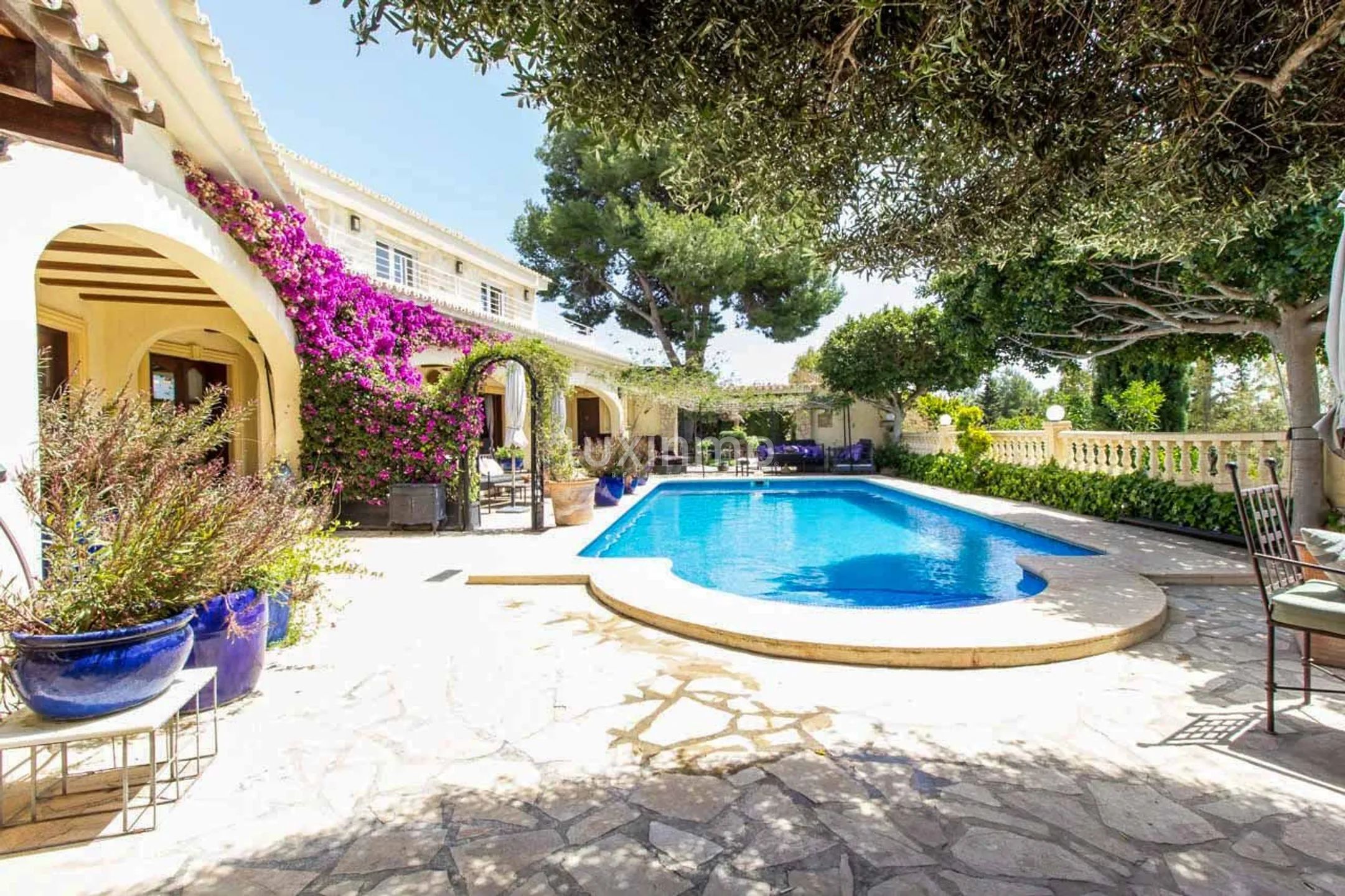 Mediterranean style villa with total privacy for sale in Calpe — photo 4