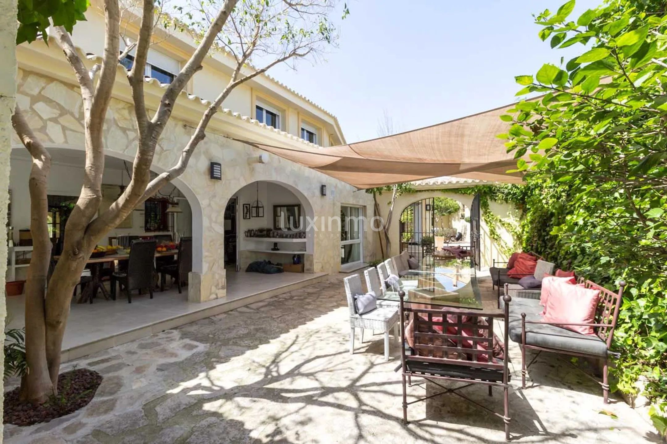 Mediterranean style villa with total privacy for sale in Calpe — photo 5