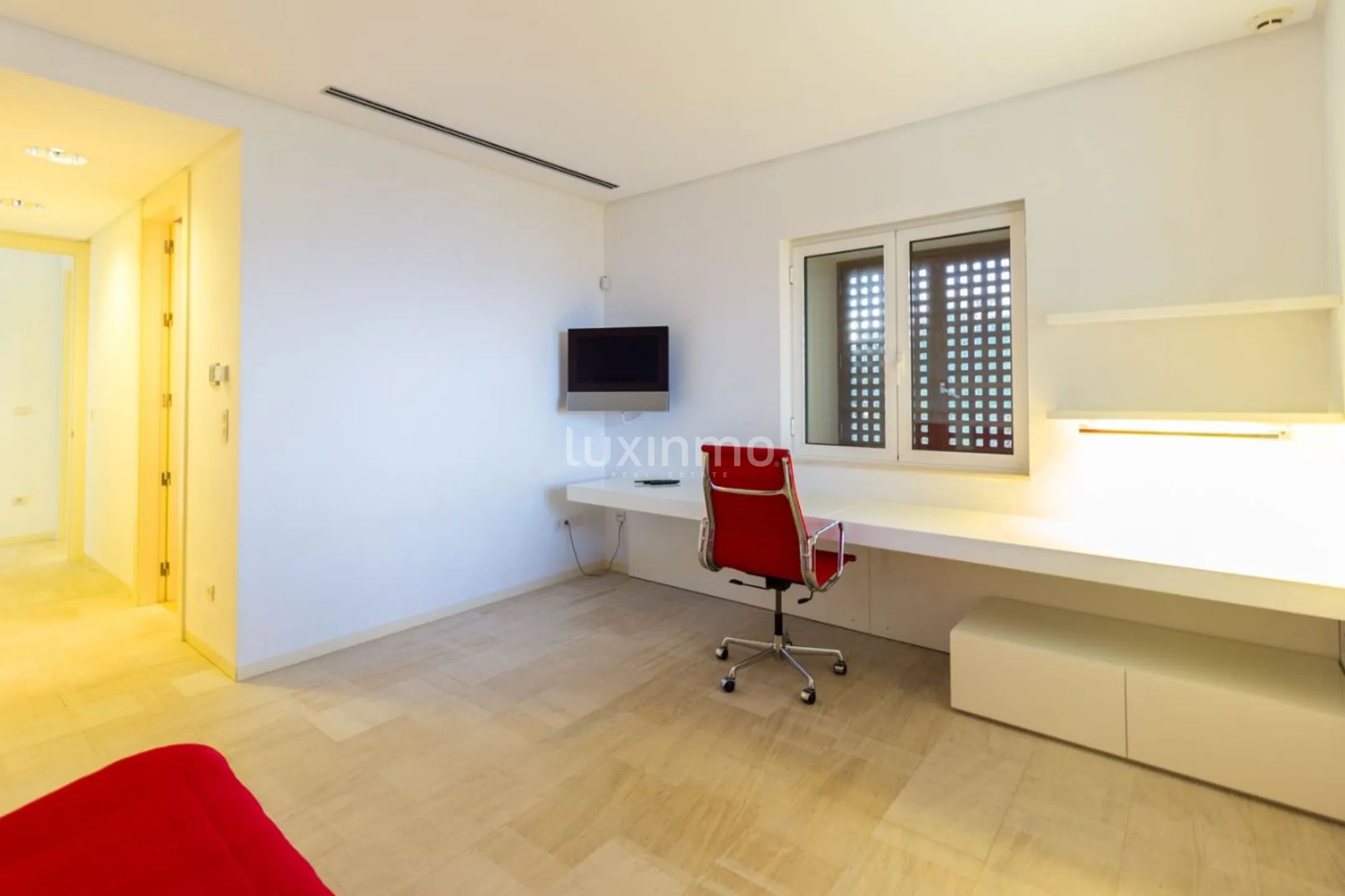 Luxury villa for sale on the first beach line in Denia — photo 12