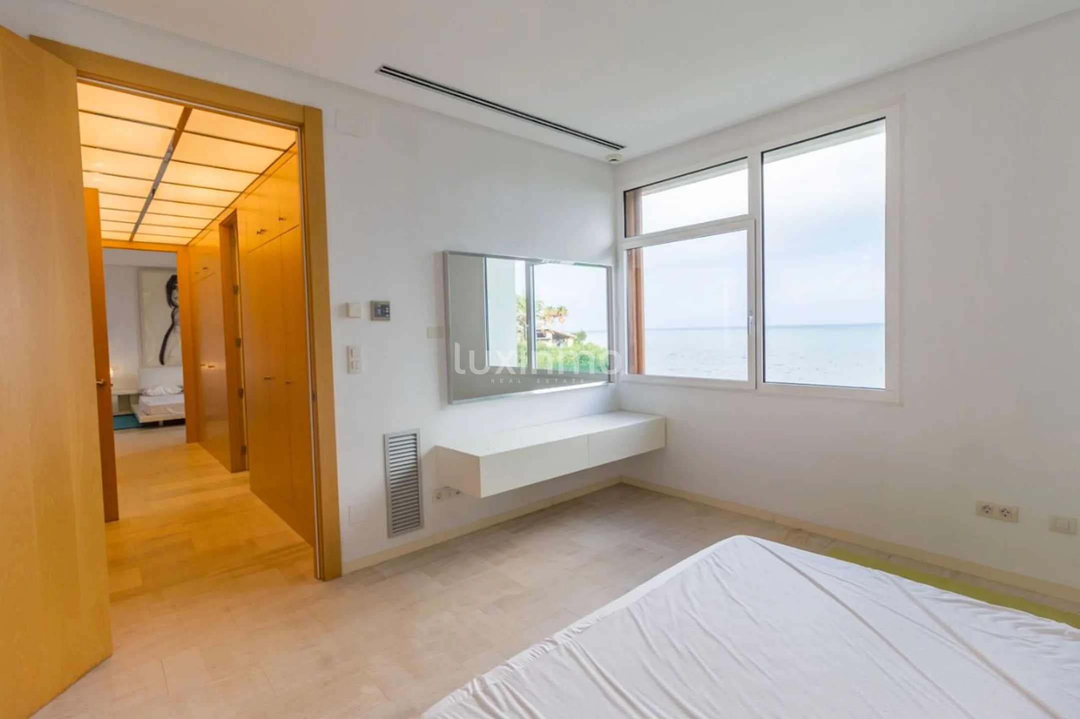 Luxury villa for sale on the first beach line in Denia — photo 15