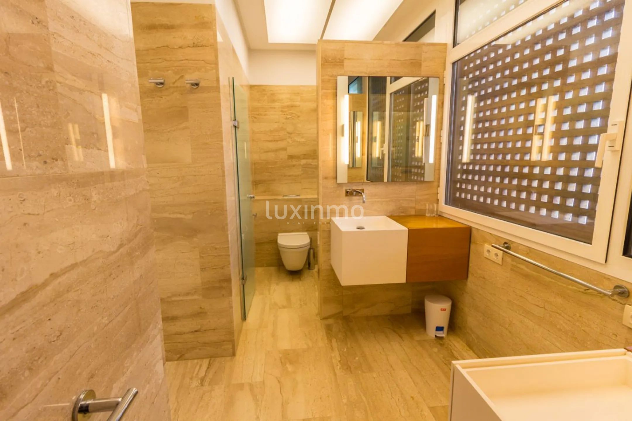 Luxury villa for sale on the first beach line in Denia — photo 10