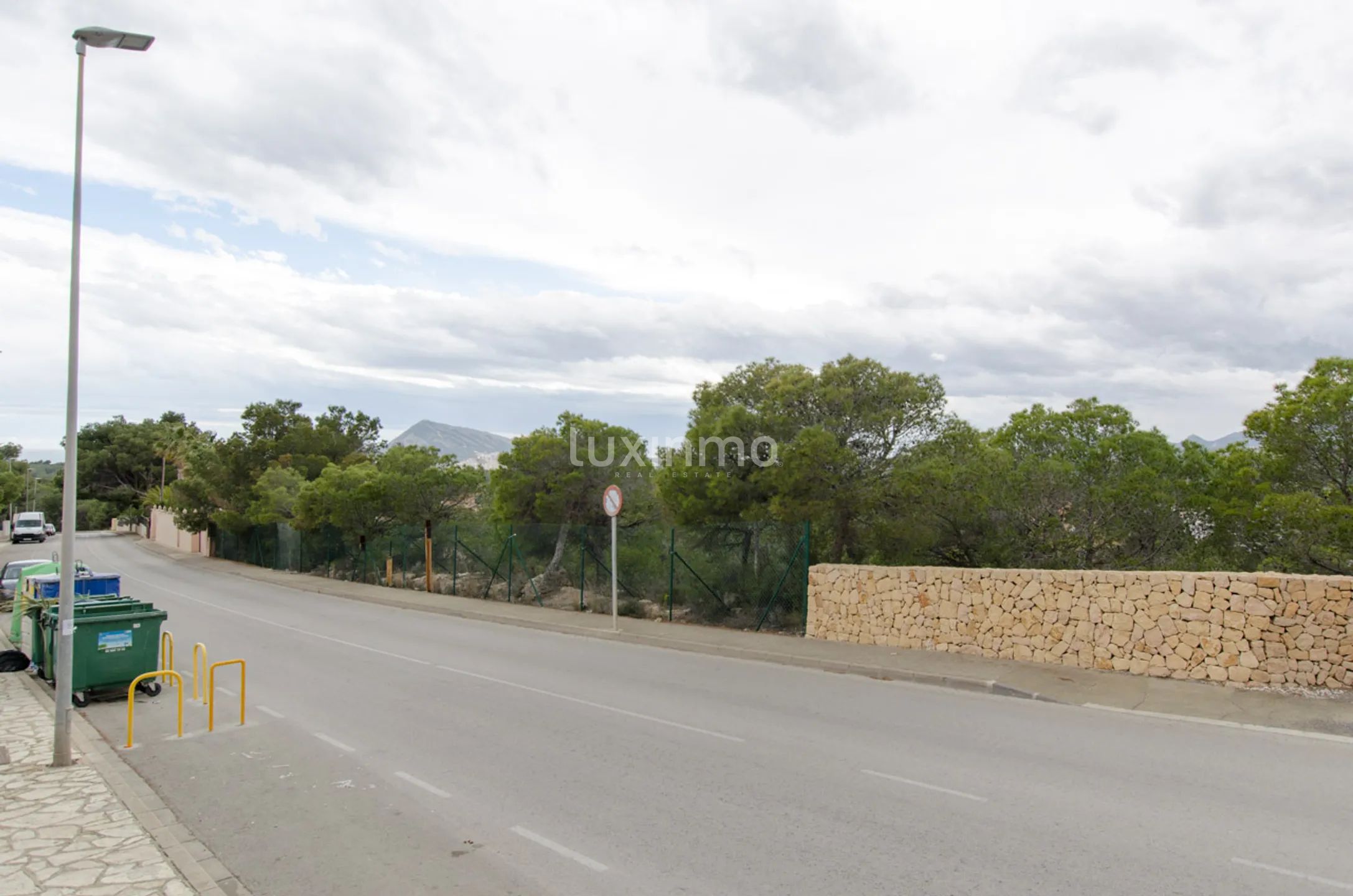 Grundstück in der Nähe des Golfplatzes in Sierra de Altea zu verkaufen