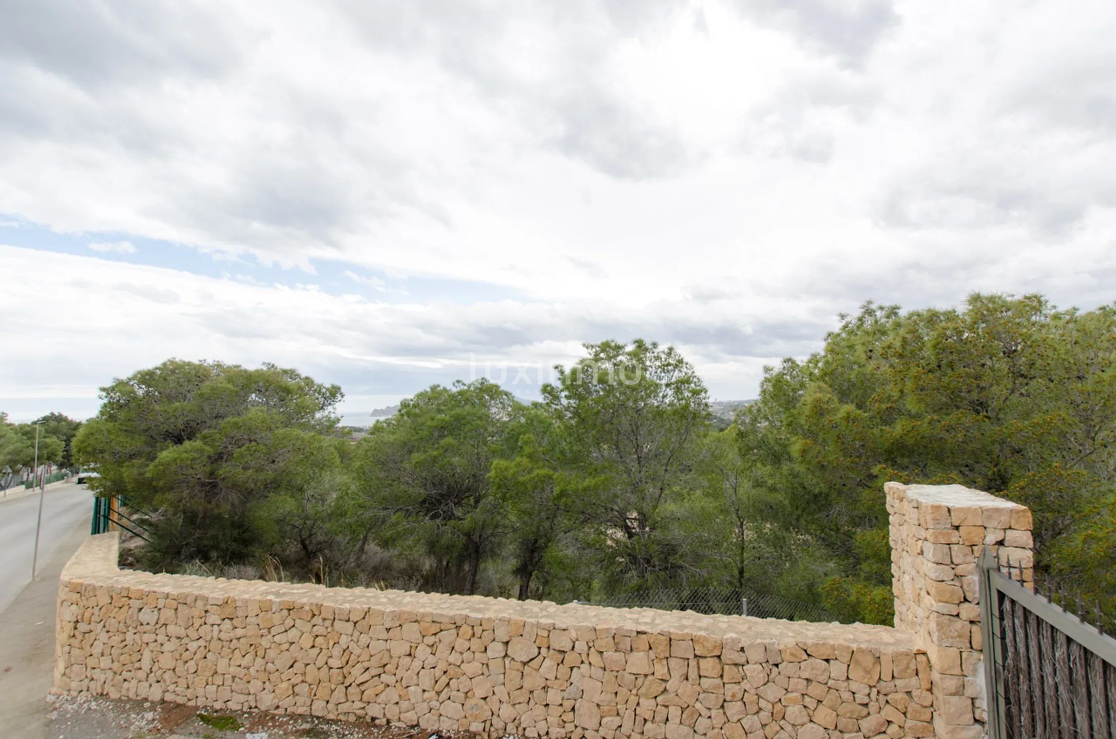 Plot near the golf course for sale in Sierra de Altea — photo 3
