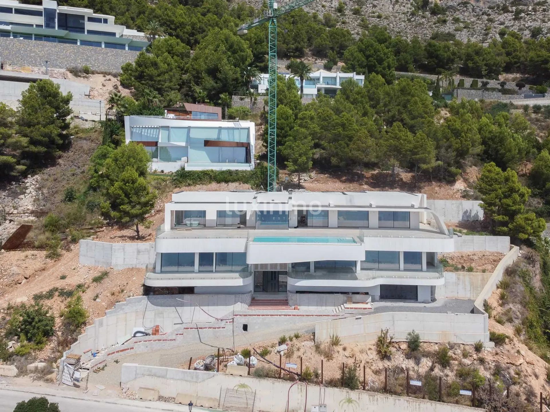 Luksusowa willa w zamkniętej urbanizacji Altea Hills — photo 8