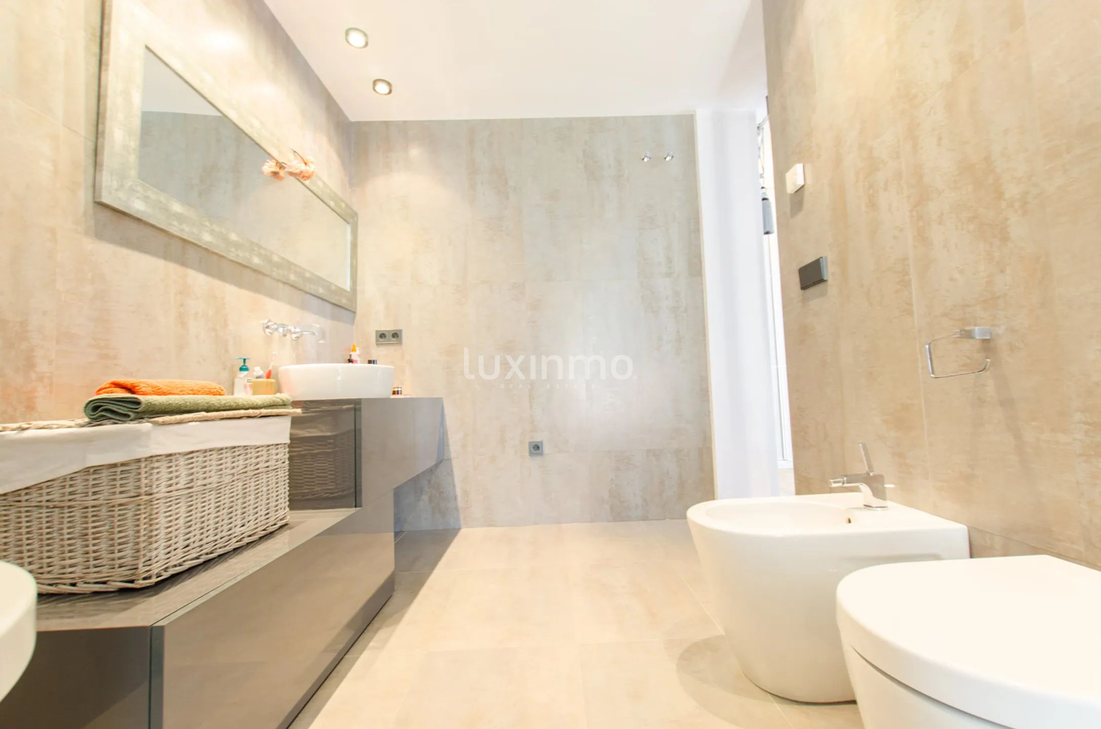For sale luxury villa in the prestigious urbanization Altea Hills — photo 22