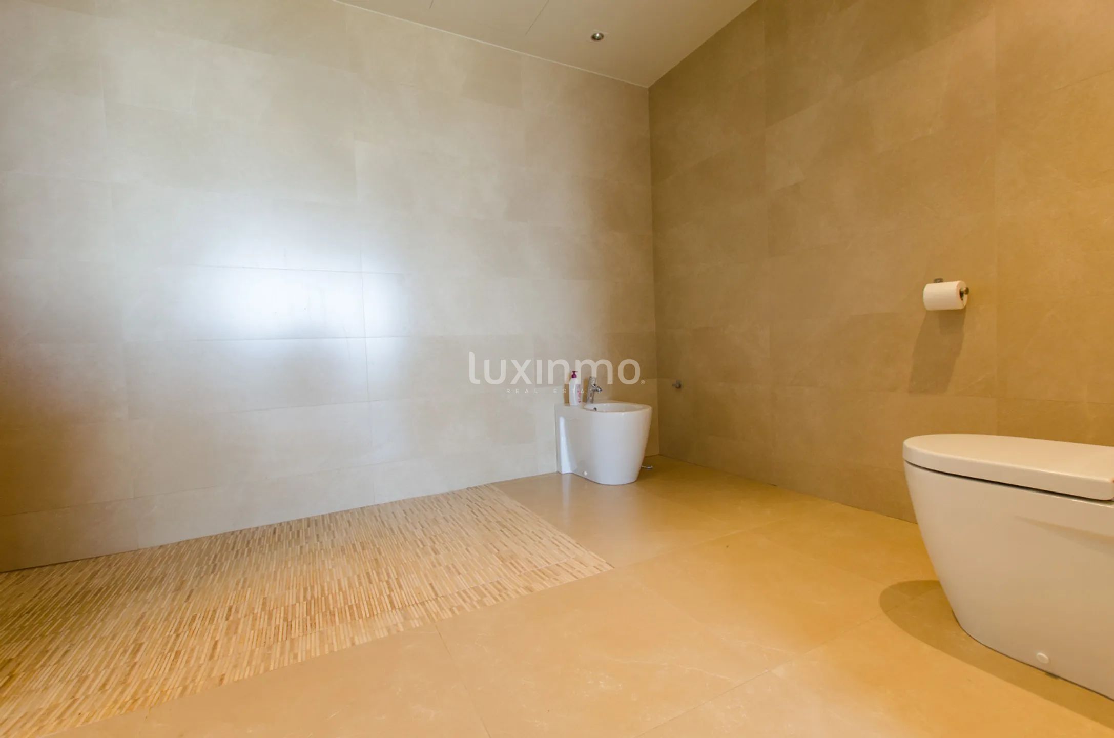 For sale luxury villa in the prestigious urbanization Altea Hills — photo 25