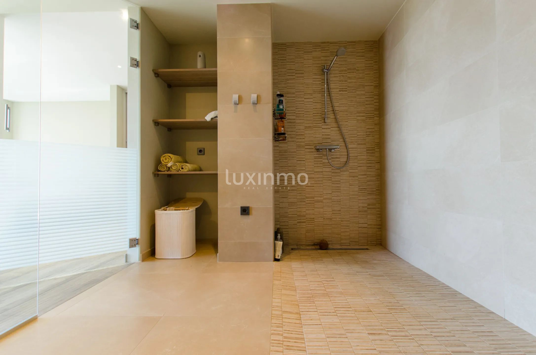 For sale luxury villa in the prestigious urbanization Altea Hills — photo 26