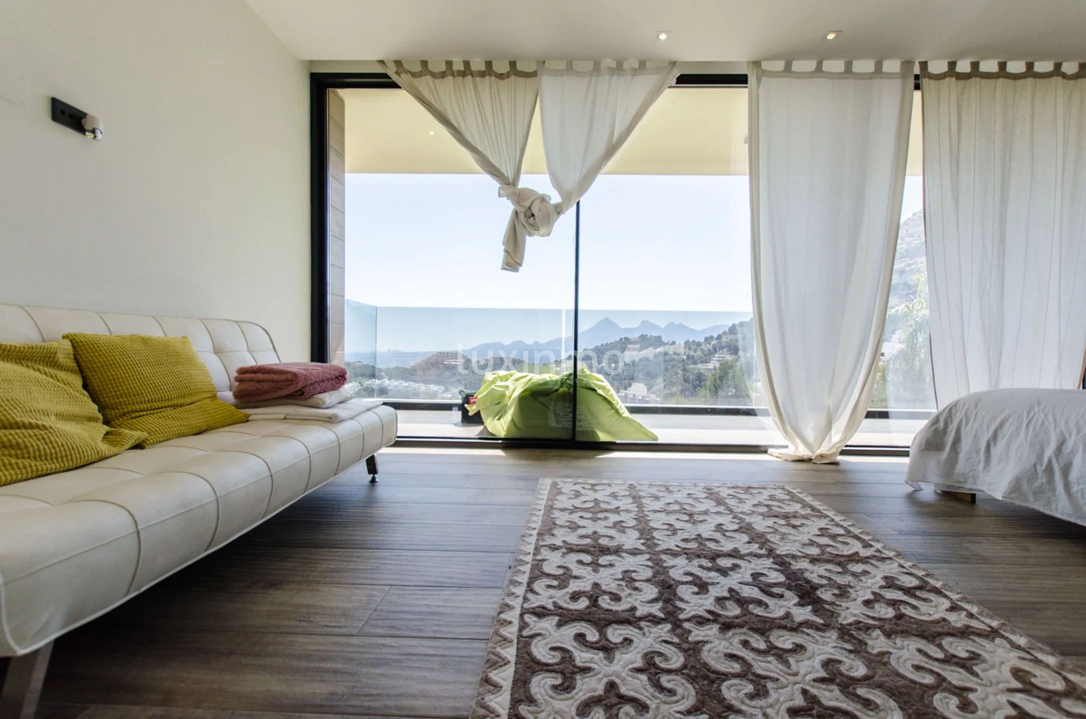 For sale luxury villa in the prestigious urbanization Altea Hills — photo 29