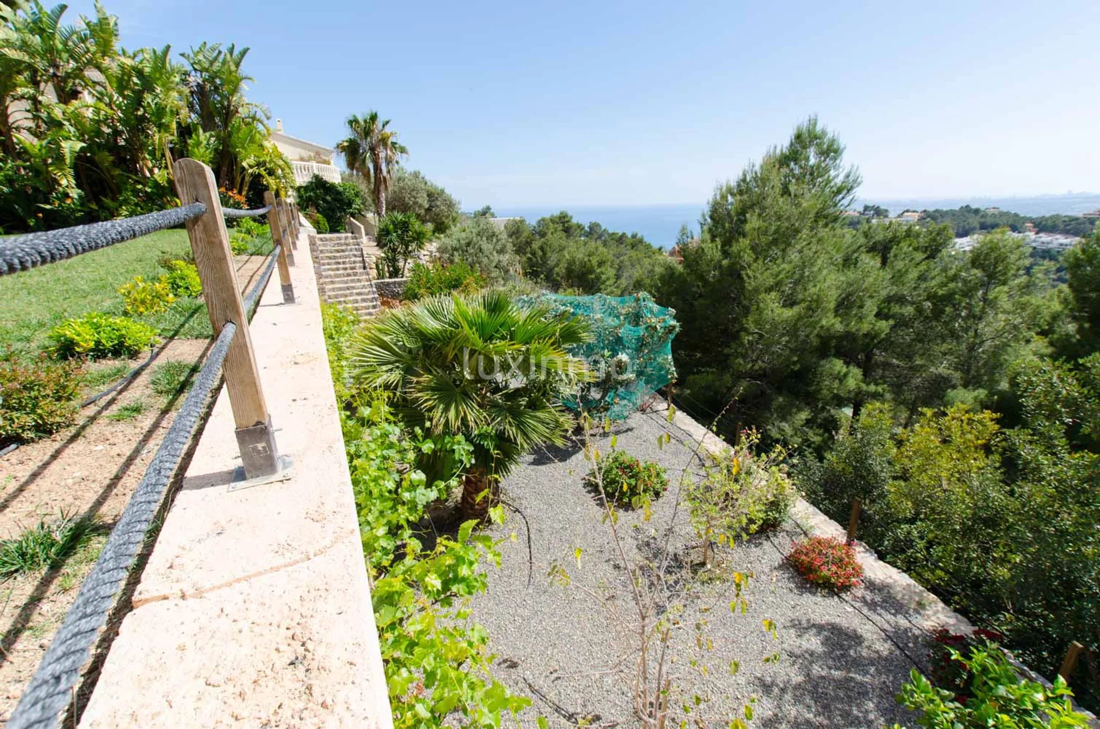 For sale luxury villa in the prestigious urbanization Altea Hills — photo 42