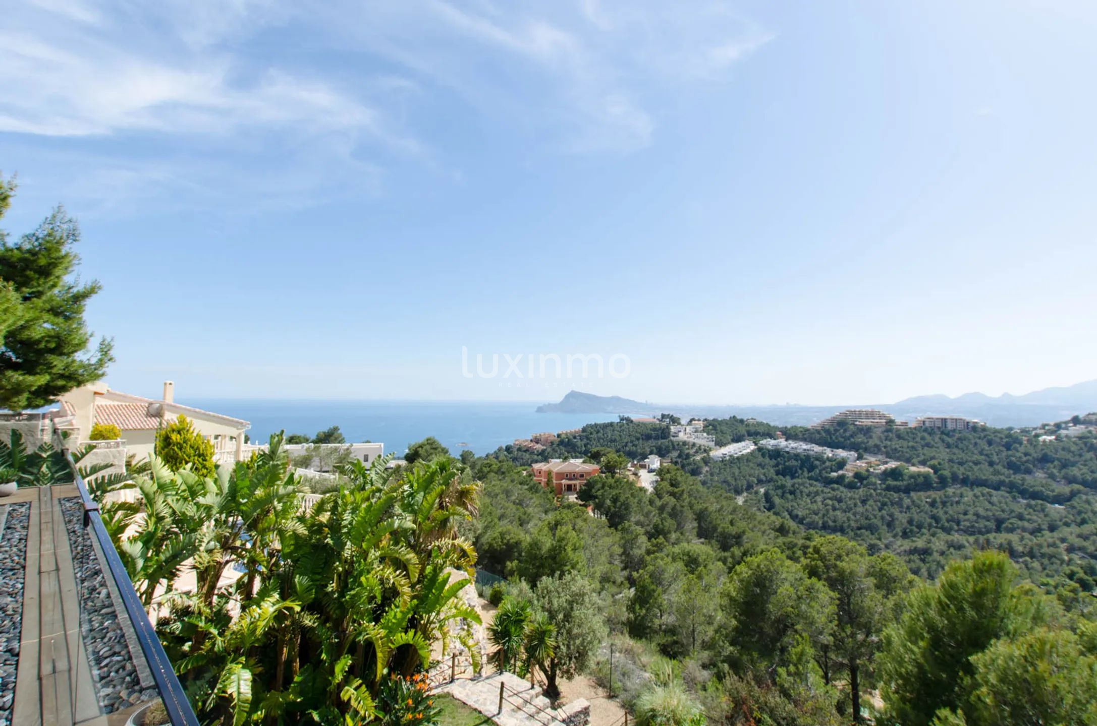 For sale luxury villa in the prestigious urbanization Altea Hills — photo 6