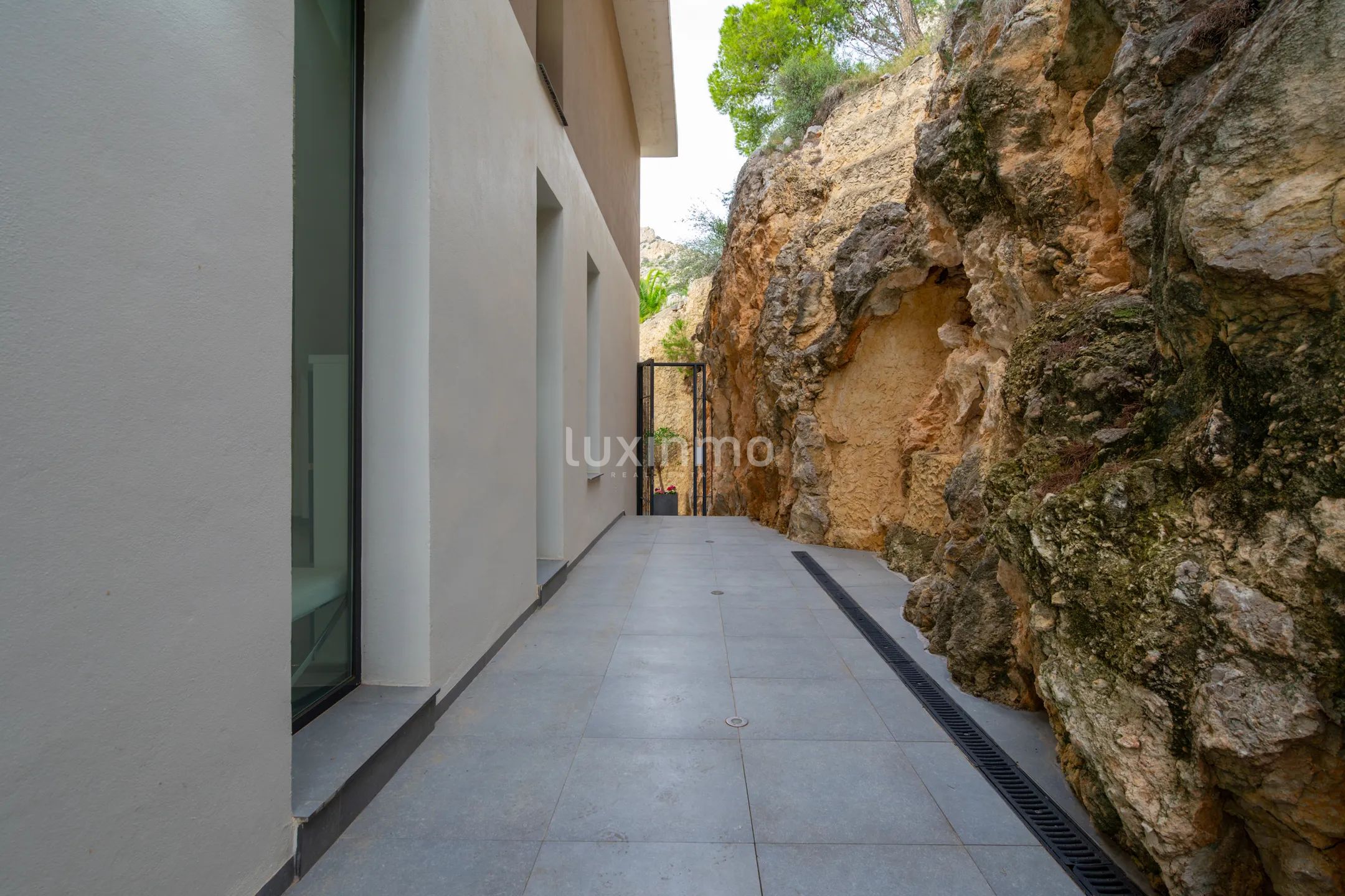 Modern Villa in Altea Hills with sea view — photo 51