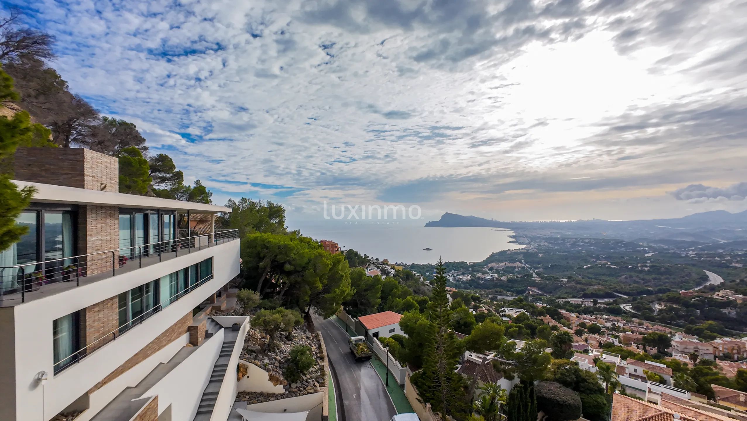 Modern Villa in Altea Hills with sea view — photo 7