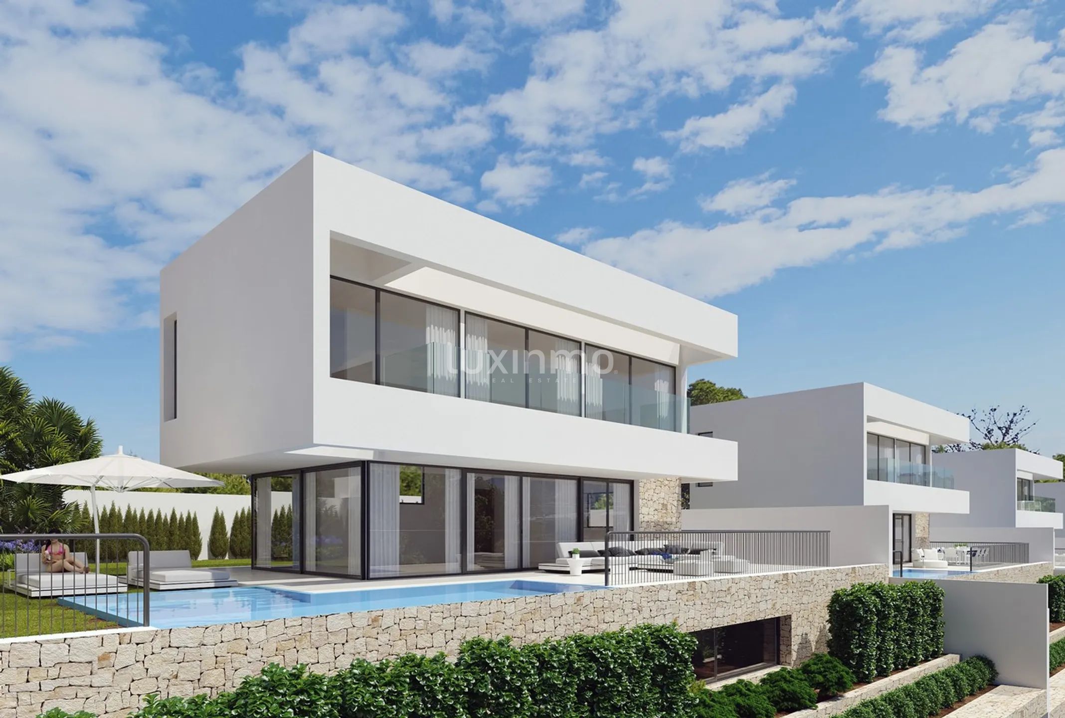 Nieuwe moderne villa in de bouw met uitzicht op de zee — photo 1