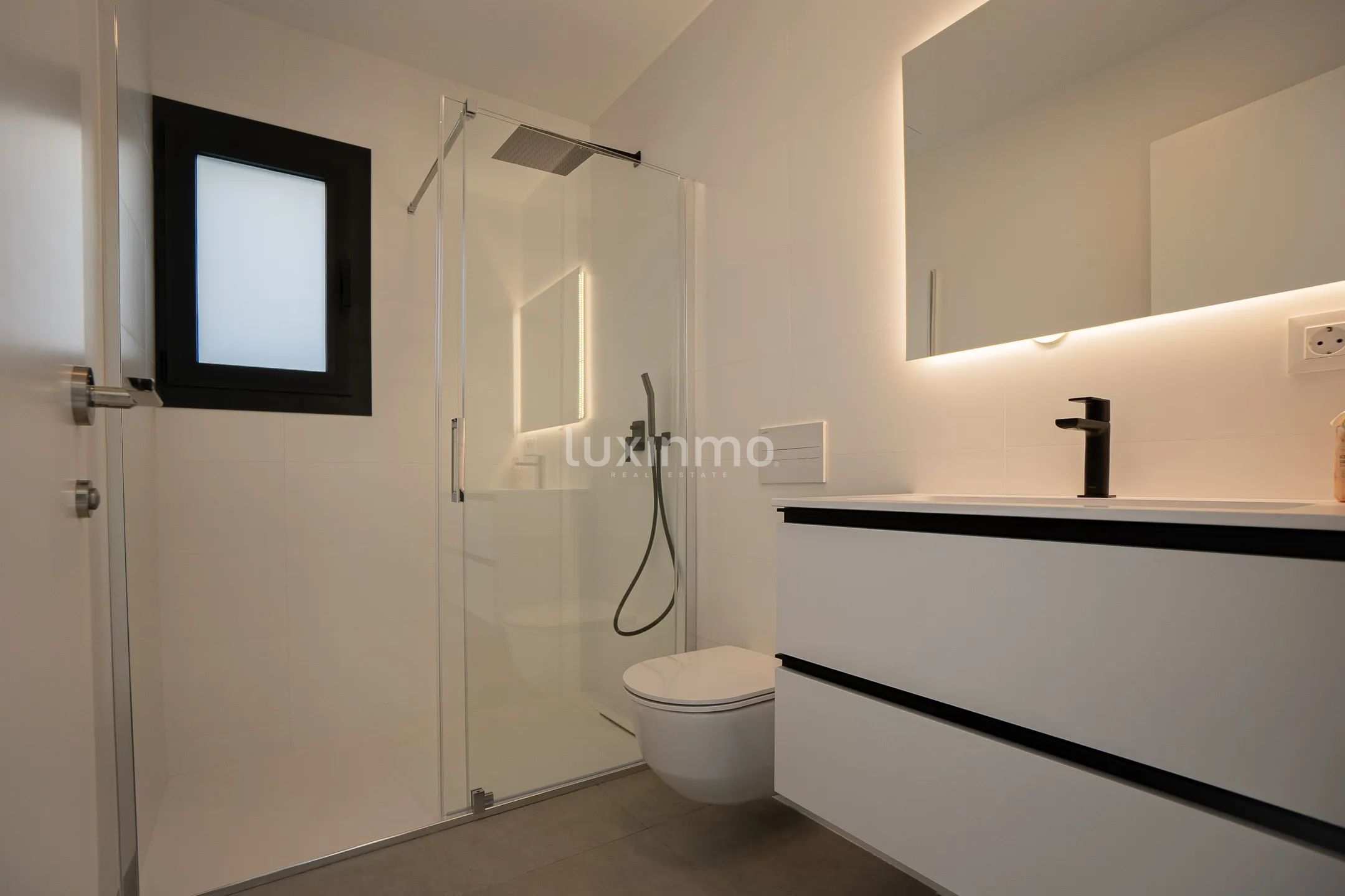 Detached villa in the urbanization of Sierra Cortina — photo 17