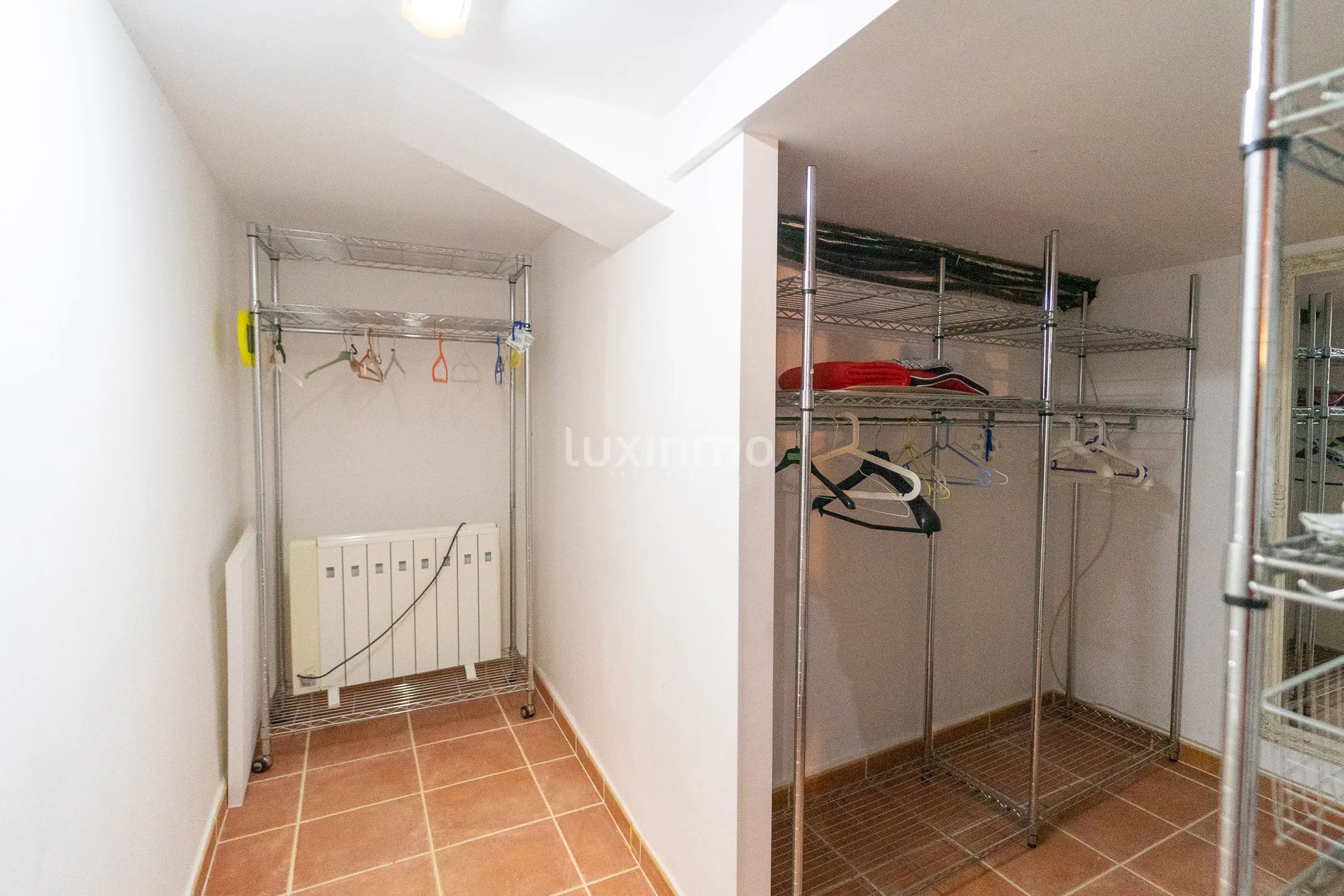 Een huis met tuin en zwembad voor langere tijd te huur in Altea Hills — photo 23
